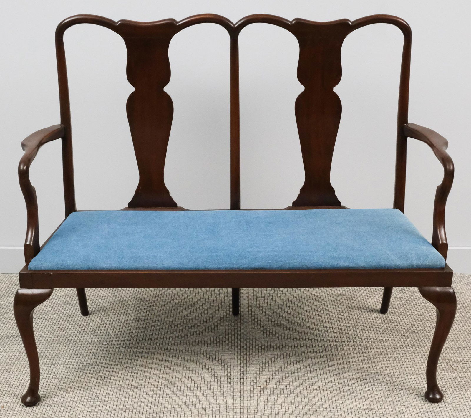 Queen Anne Style Double-Back Settee (1 of 7)