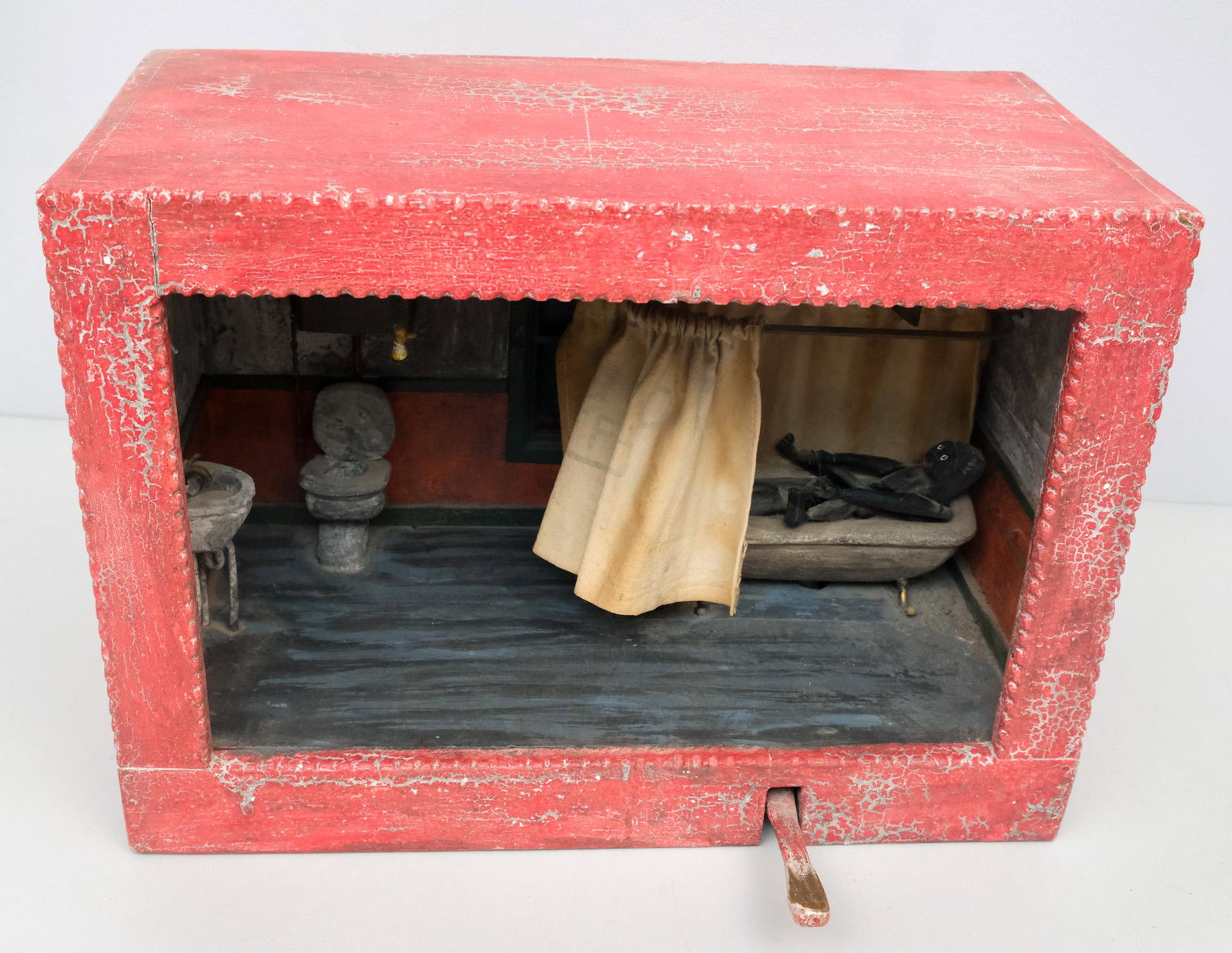 Jim Robedee, Folk Art Diorama of Couple in Tub (1 of 16)