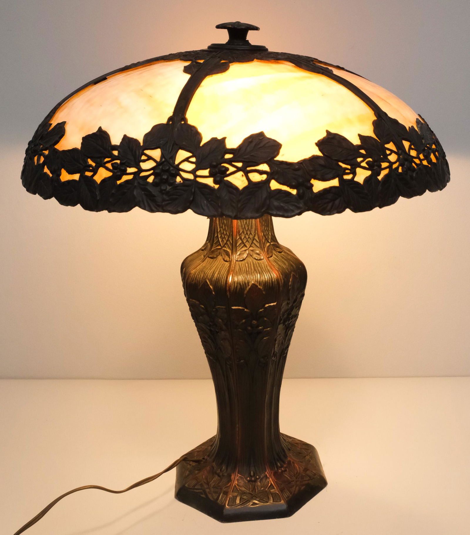 Art Nouveau Lamp with Slag Glass Shade (1 of 10)