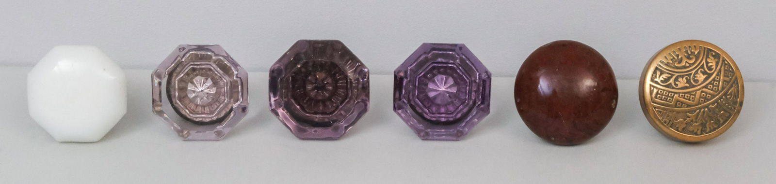 Lot of 6 Antique Victorian Door Knobs (1 of 6)