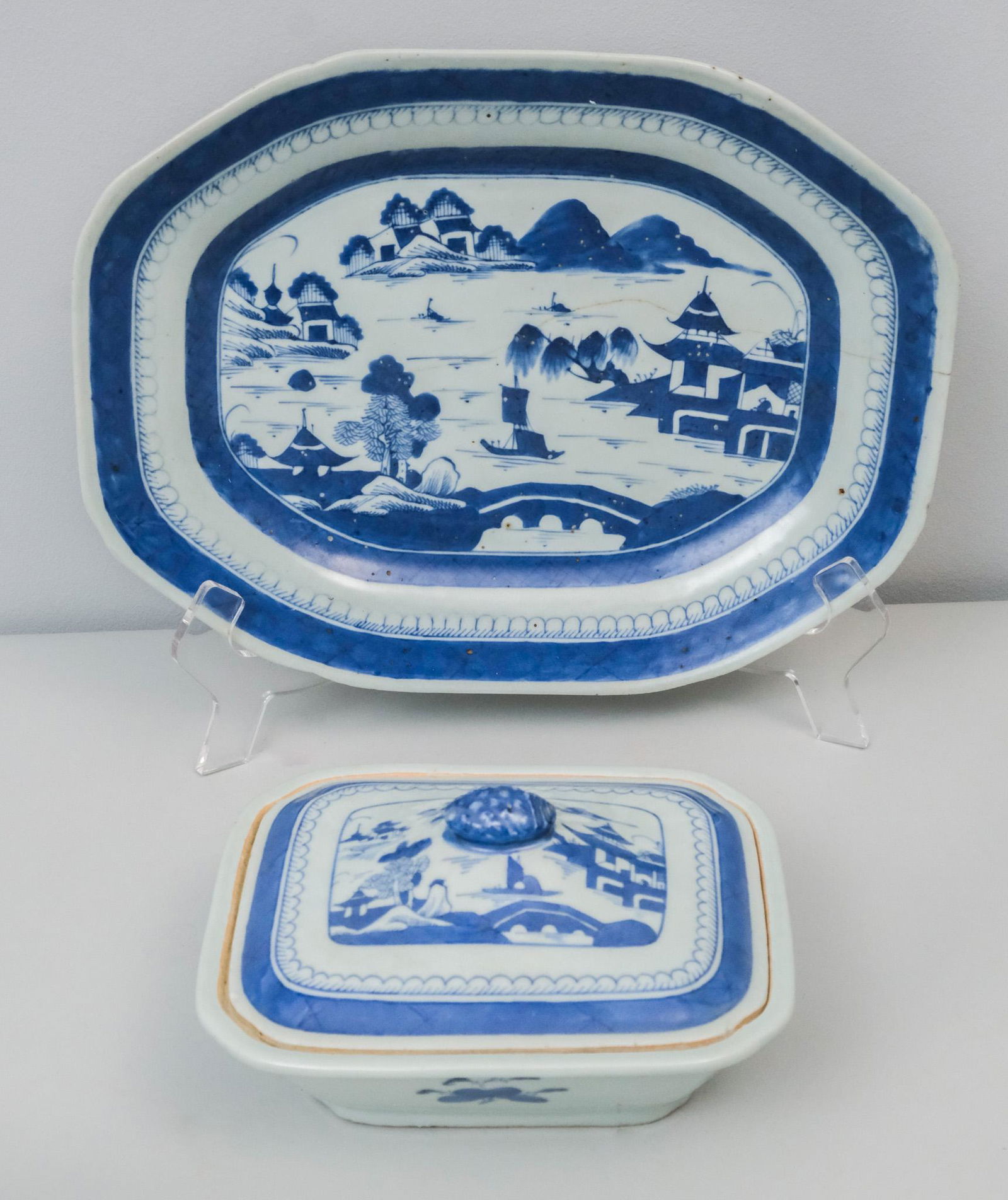 Two Pieces of Antique Canton Ware Porcelain (1 of 5)
