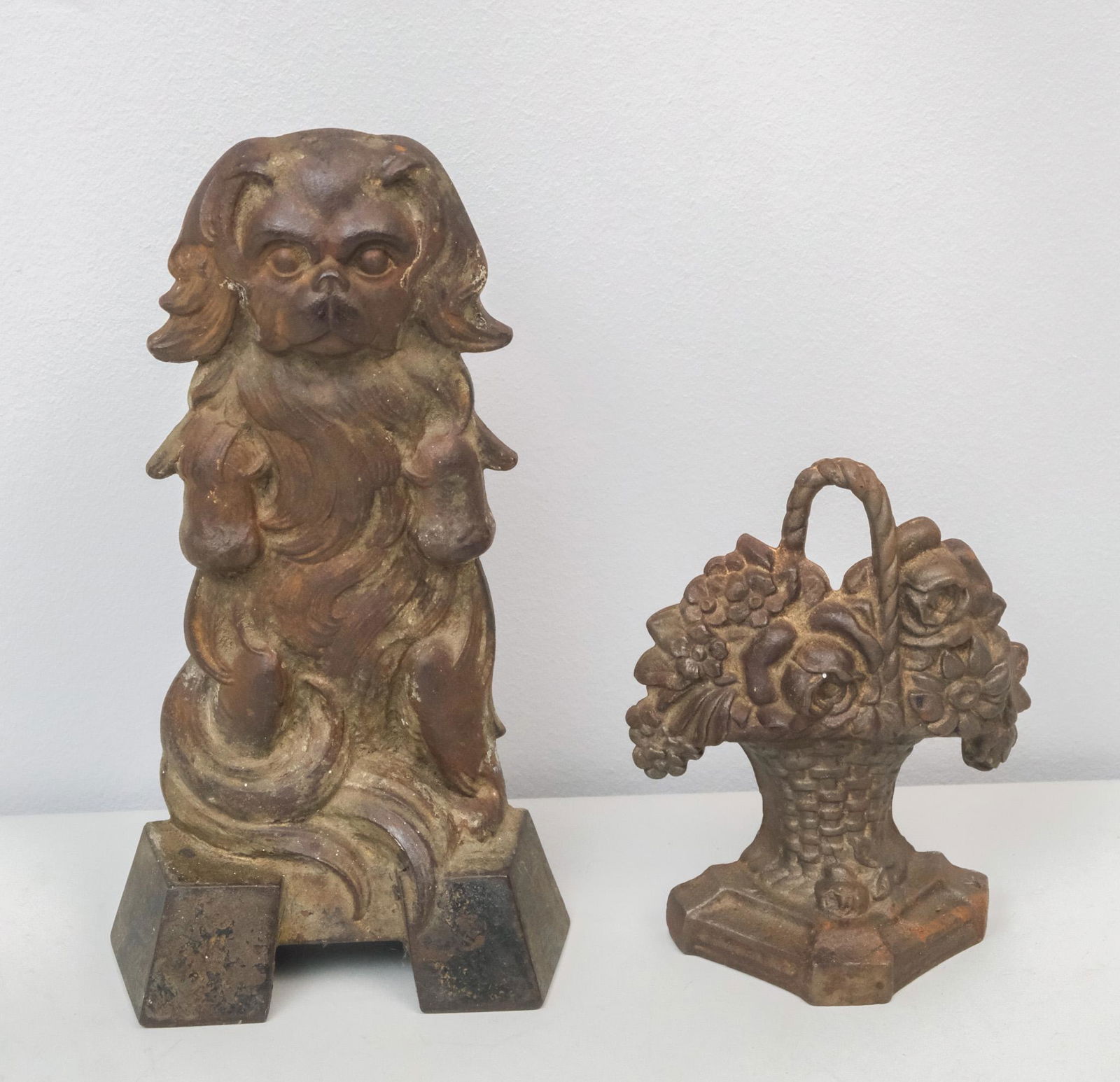 Two Antique Cast Iron Doorstops (1 of 10)