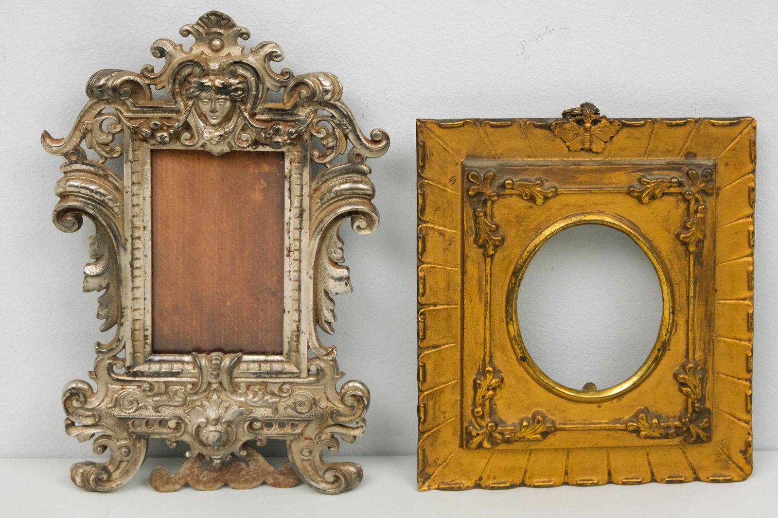 Set of Two Metal Frames (1 of 6)
