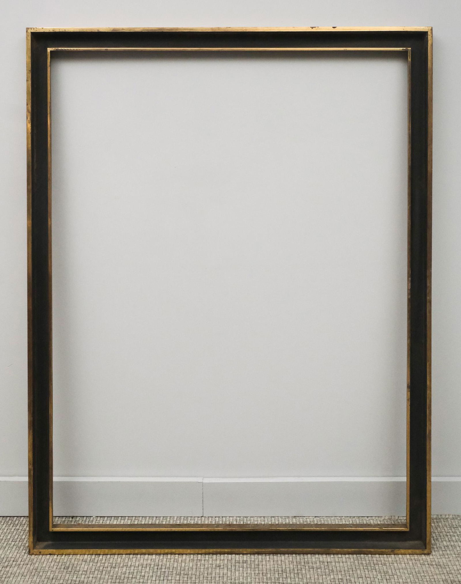 Modern Brass Frame (1 of 4)