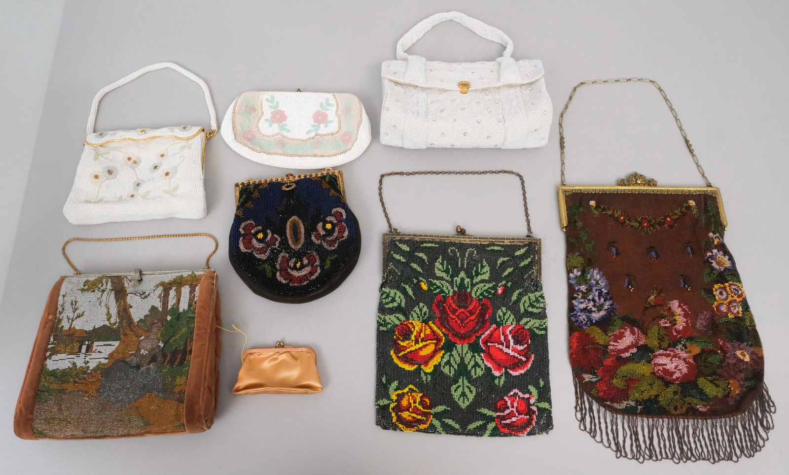 Lot of Vintage Beaded Handbags (1 of 20)