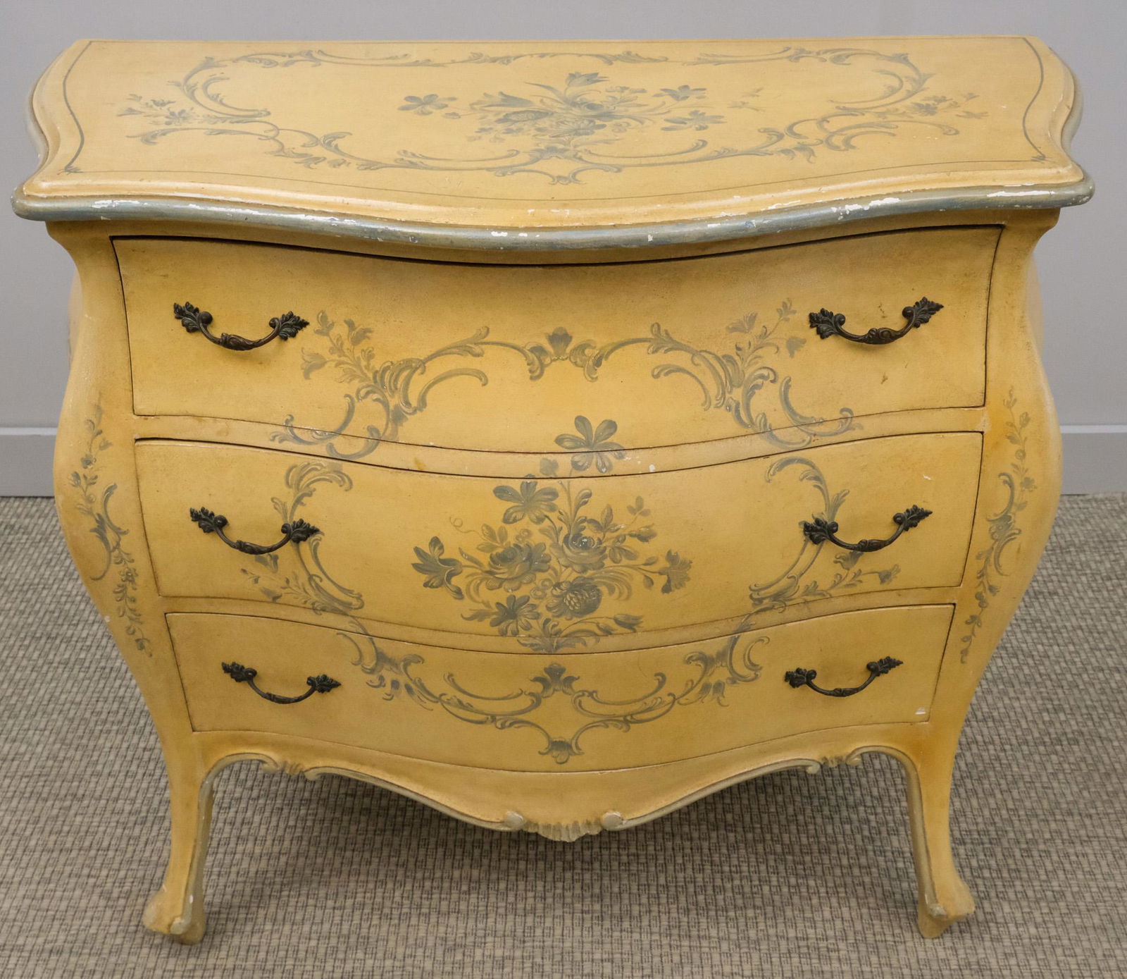 Flint & Horner Italian Style Painted Bombe Chest (1 of 10)
