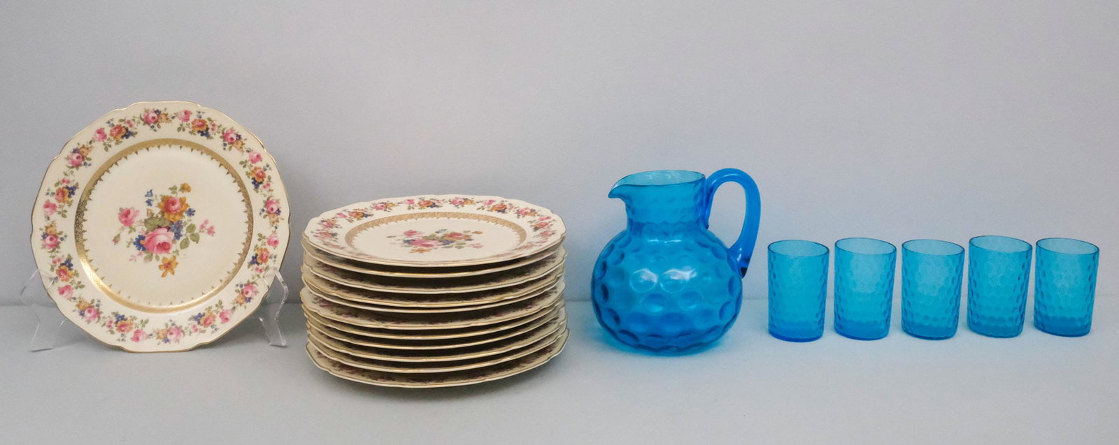 Large Lot of Vintage & Antique Glass & Porcelain: Fun lot of tablewares. See images.