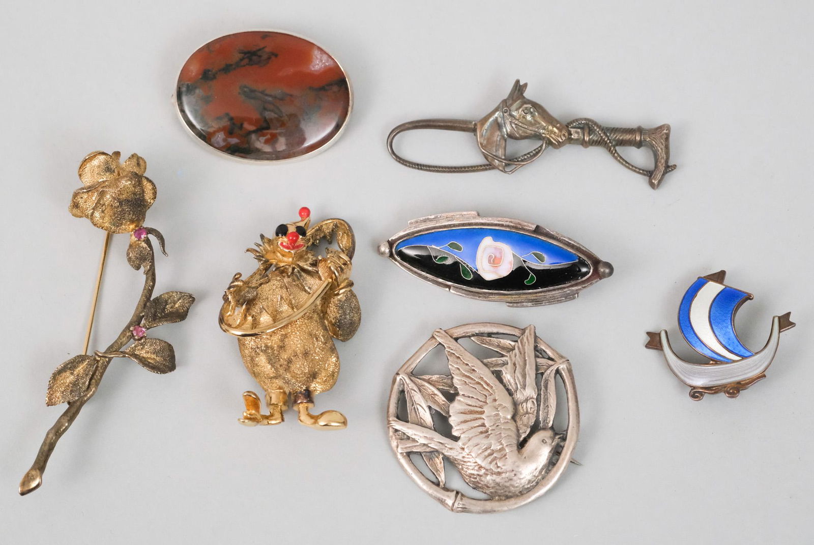 Lot of Sterling Silver Brooches (1 of 17)