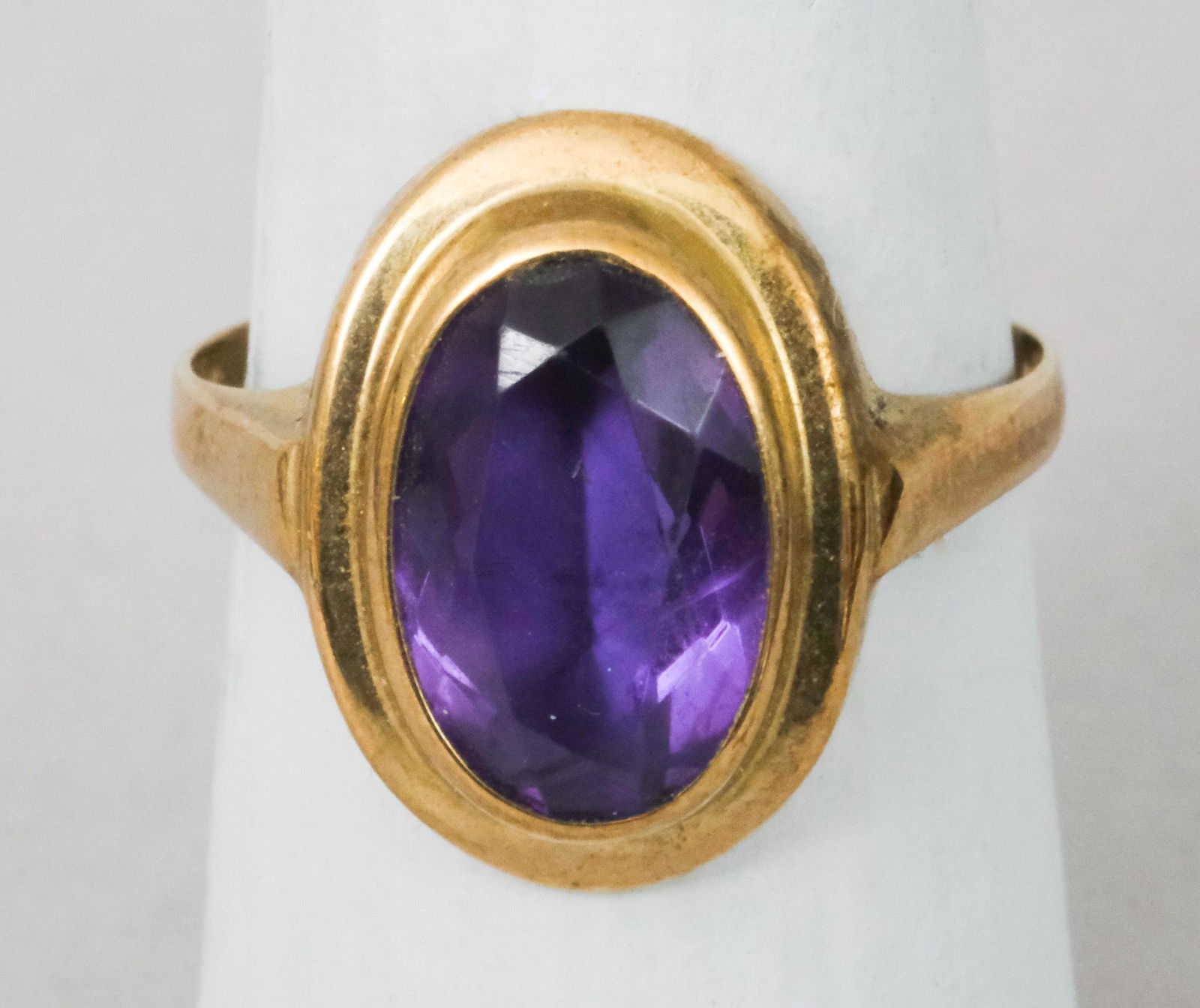 9K Gold and Oval Cut Amethyst Ring (1 of 9)