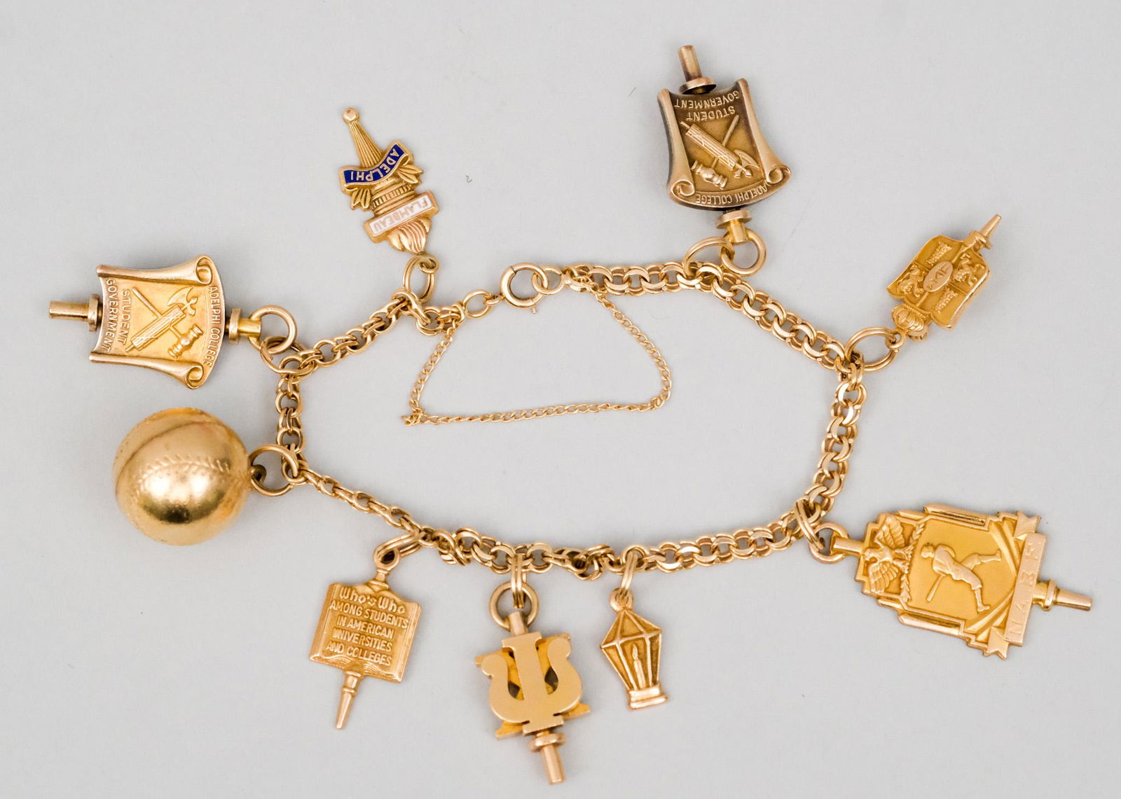 14K Gold Charm Bracelet with 9 Charms (1 of 20)