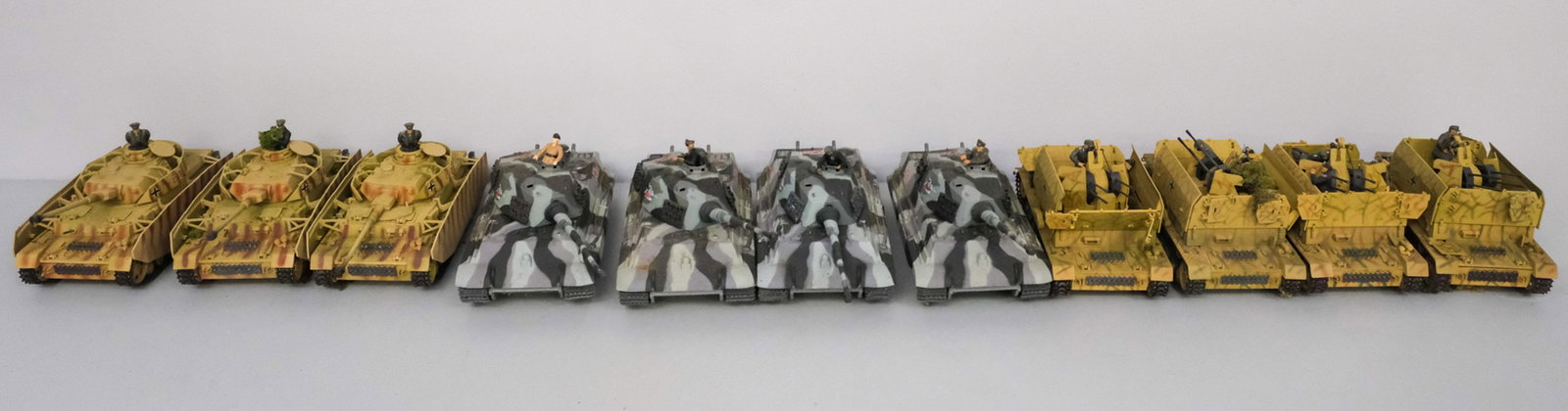 Collection of NewRay & 21st Century Toy Tanks: Great collection of toy tanks.