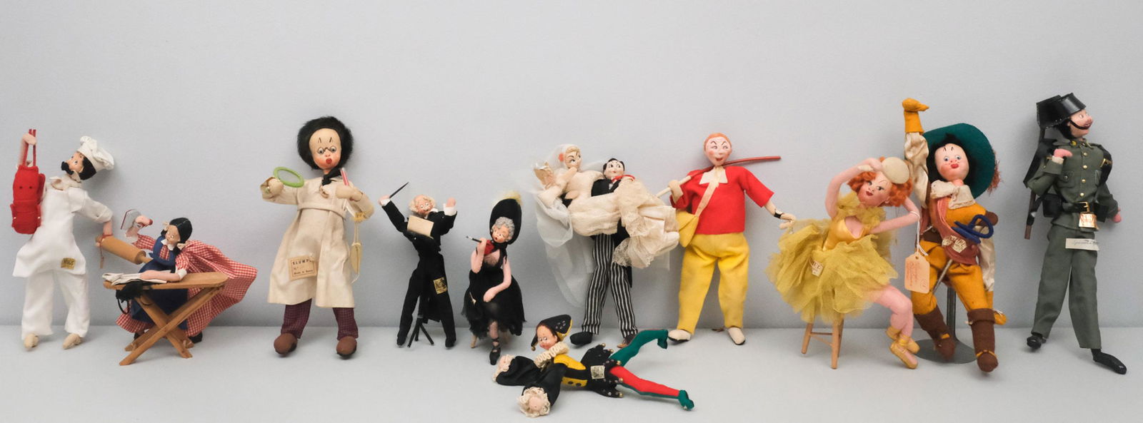 Lot of Vintage Klumpe and Nistis Dolls and More (1 of 14)