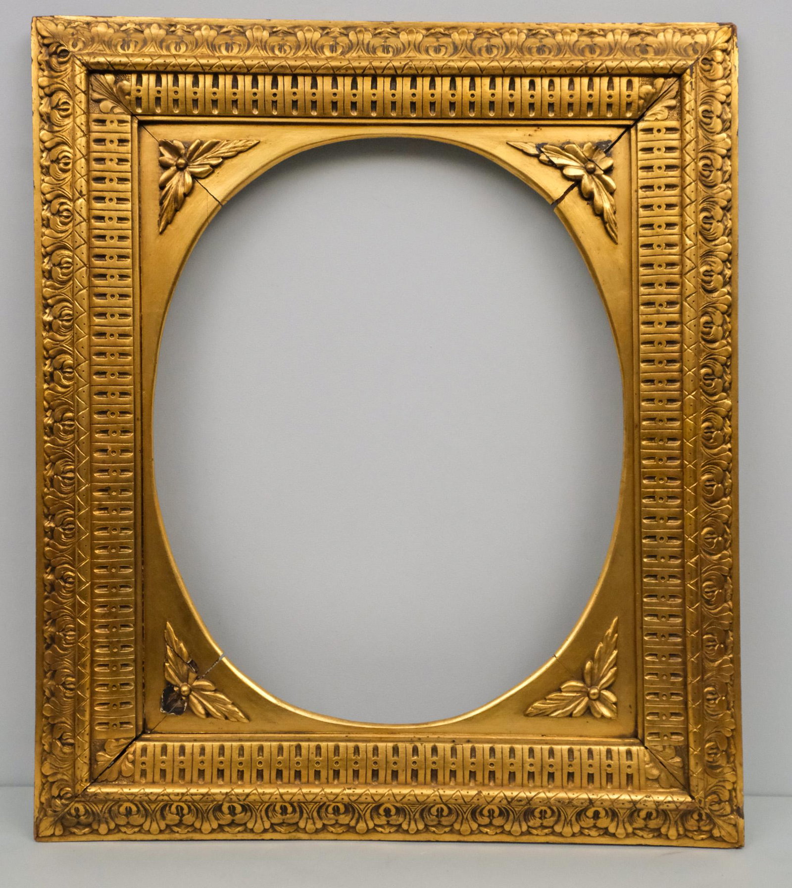 Aesthetic Movement Gilt Frame (1 of 4)