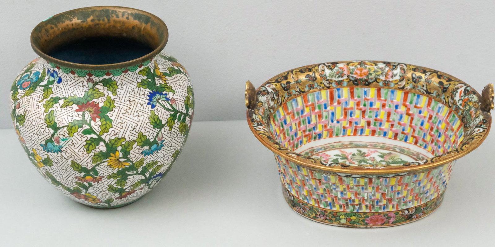 Antique Porcelain Reticulated Famille Rose Basket (1 of 16)