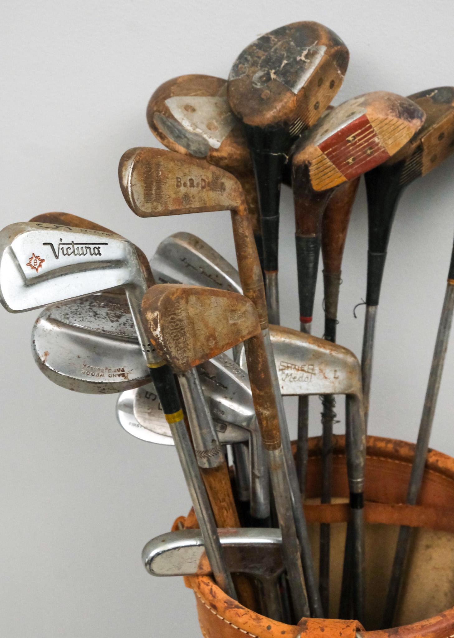 Set Of Vintage Golf Clubs Auction