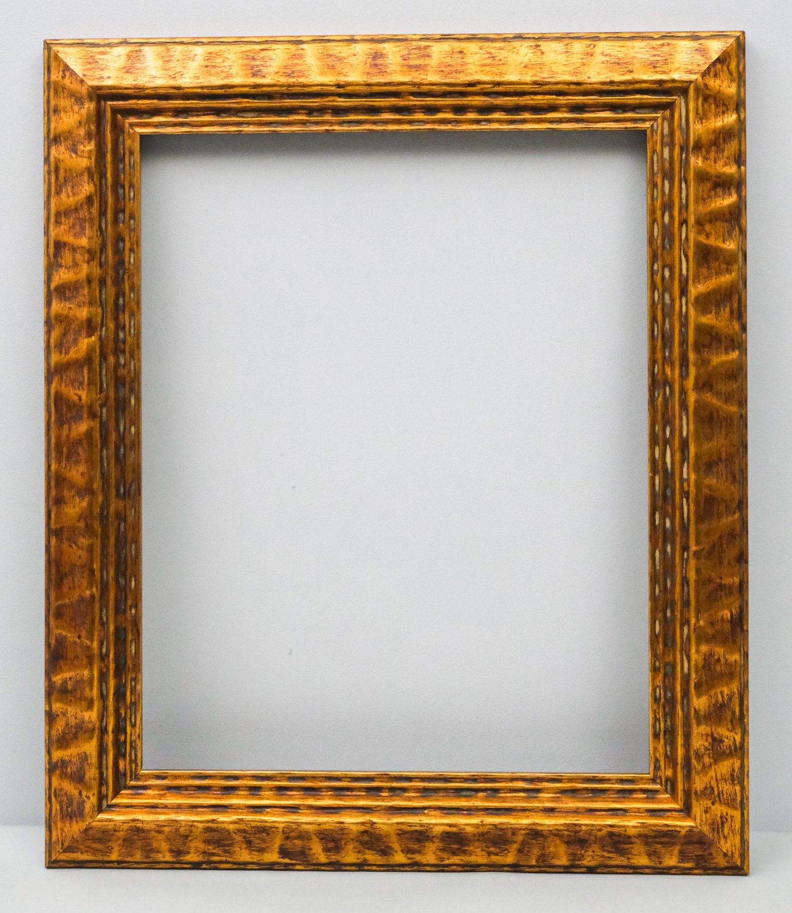 American Arts & Crafts Gilt Frame 16" x 20": American, ca. 1930, in a great standard size. Overall 21 1/2" x 52 1/2", Rabbet 16" x 20", Molding 3"