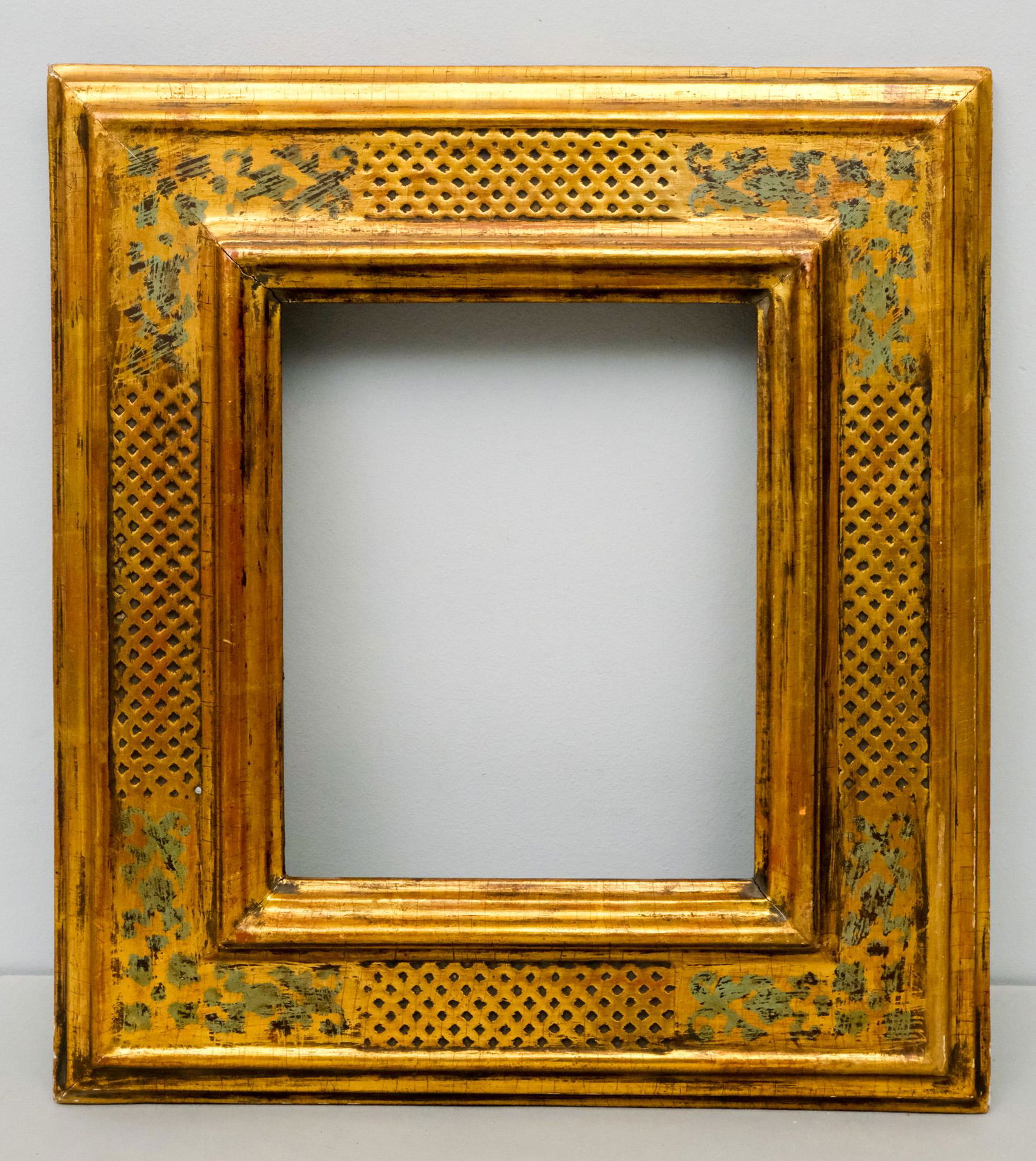 American Arts & Crafts Giltwood Frame 8" x 10" (1 of 4)