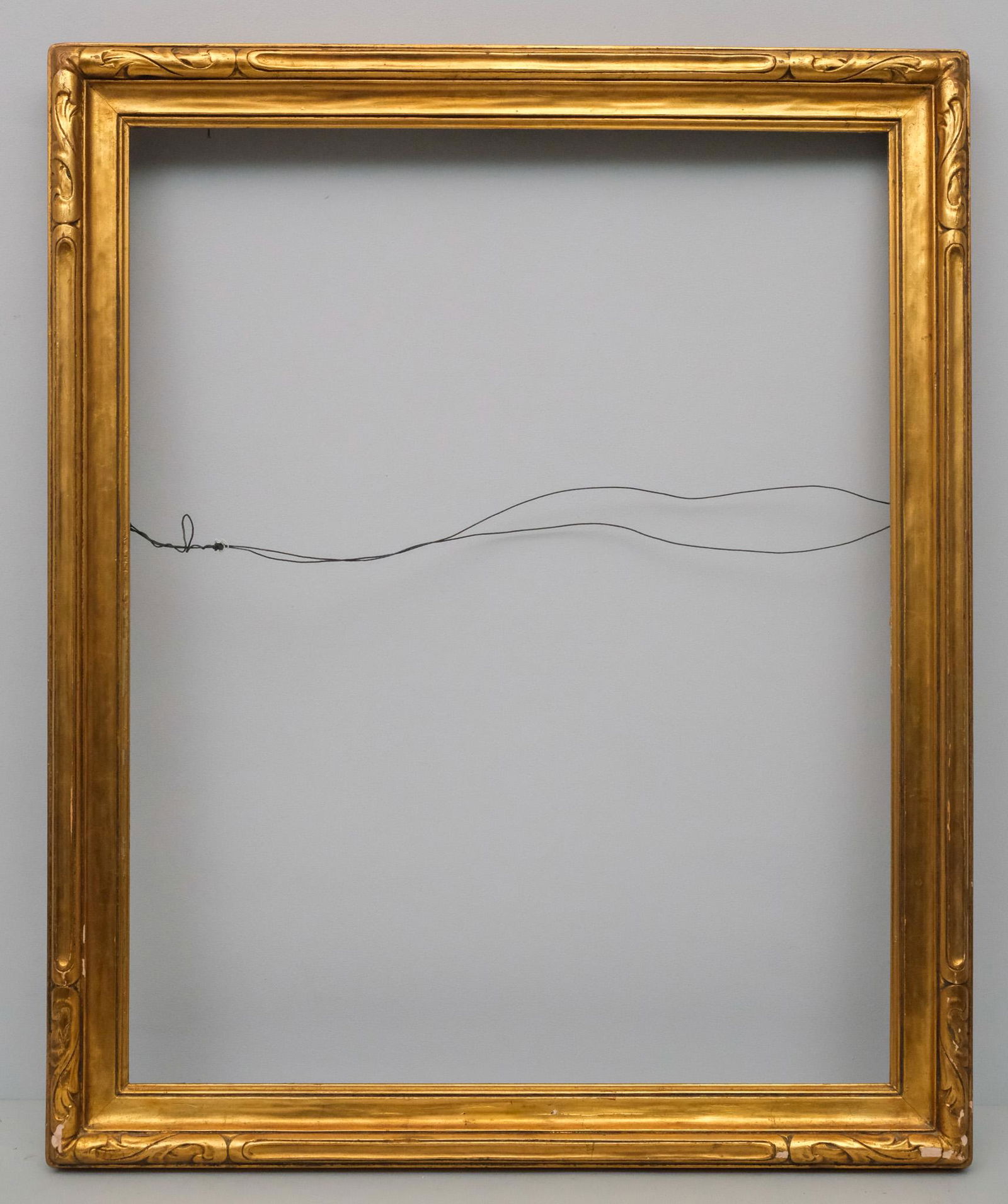 Newcomb Macklin Gilt Frame 24" x 30": Newcomb Macklin, ca. 1915, hand carved and gilded, in a great standard size. Overall 28 1/2" x 34 1/2", Rabbet 24" x 30", Molding 2 1/2"