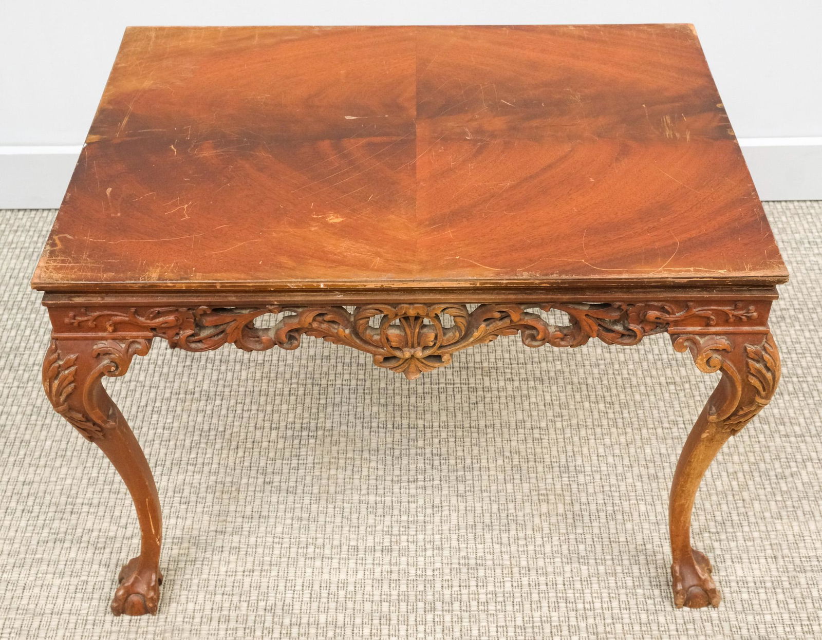 Victorian French Style Side Table (1 of 6)