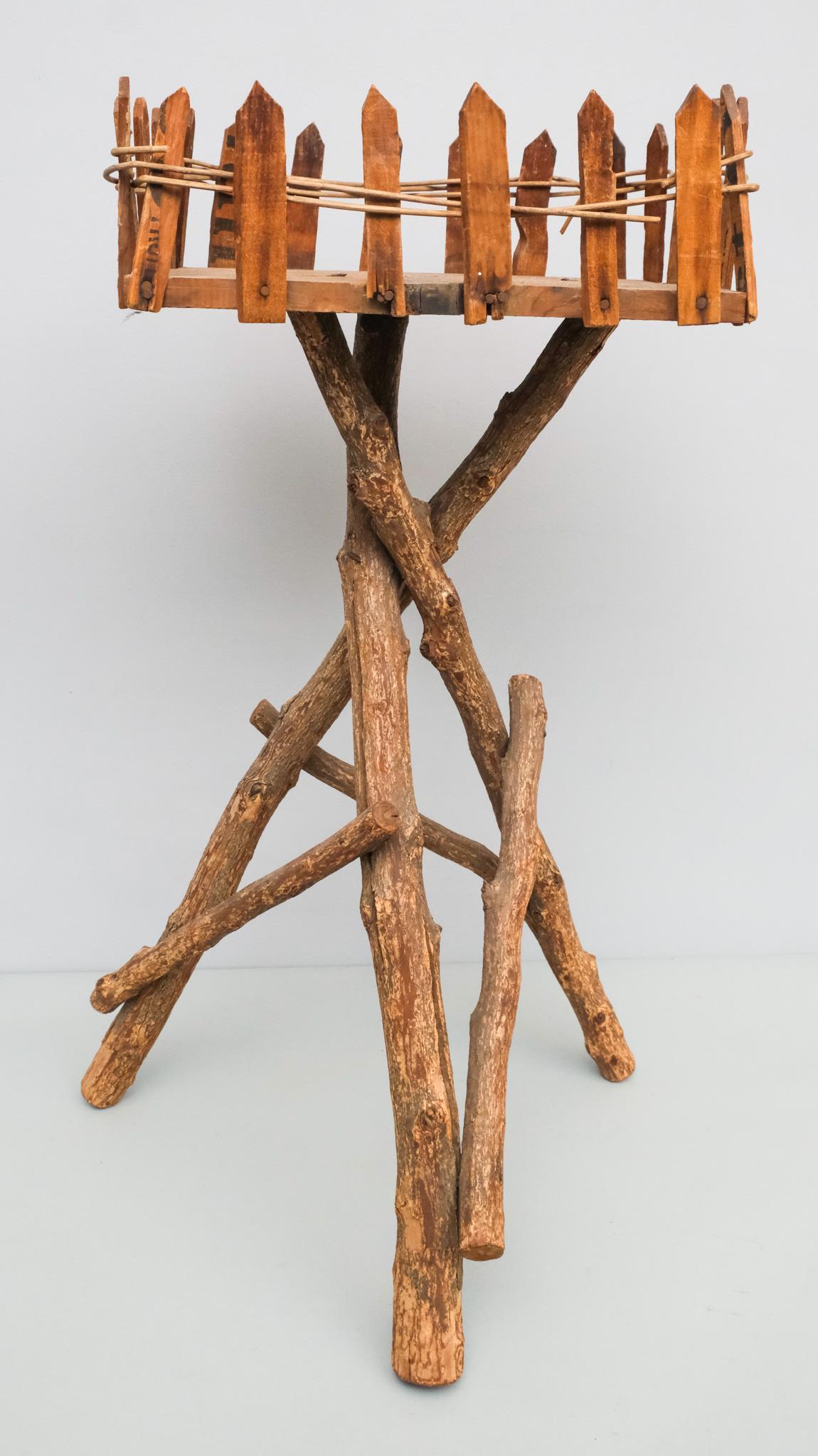 Adirondack Twig Stand (1 of 6)