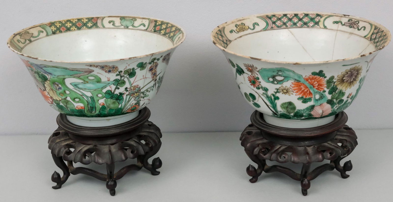 Two Antique Porcelain Famille Verte Chinese Bowls (1 of 18)