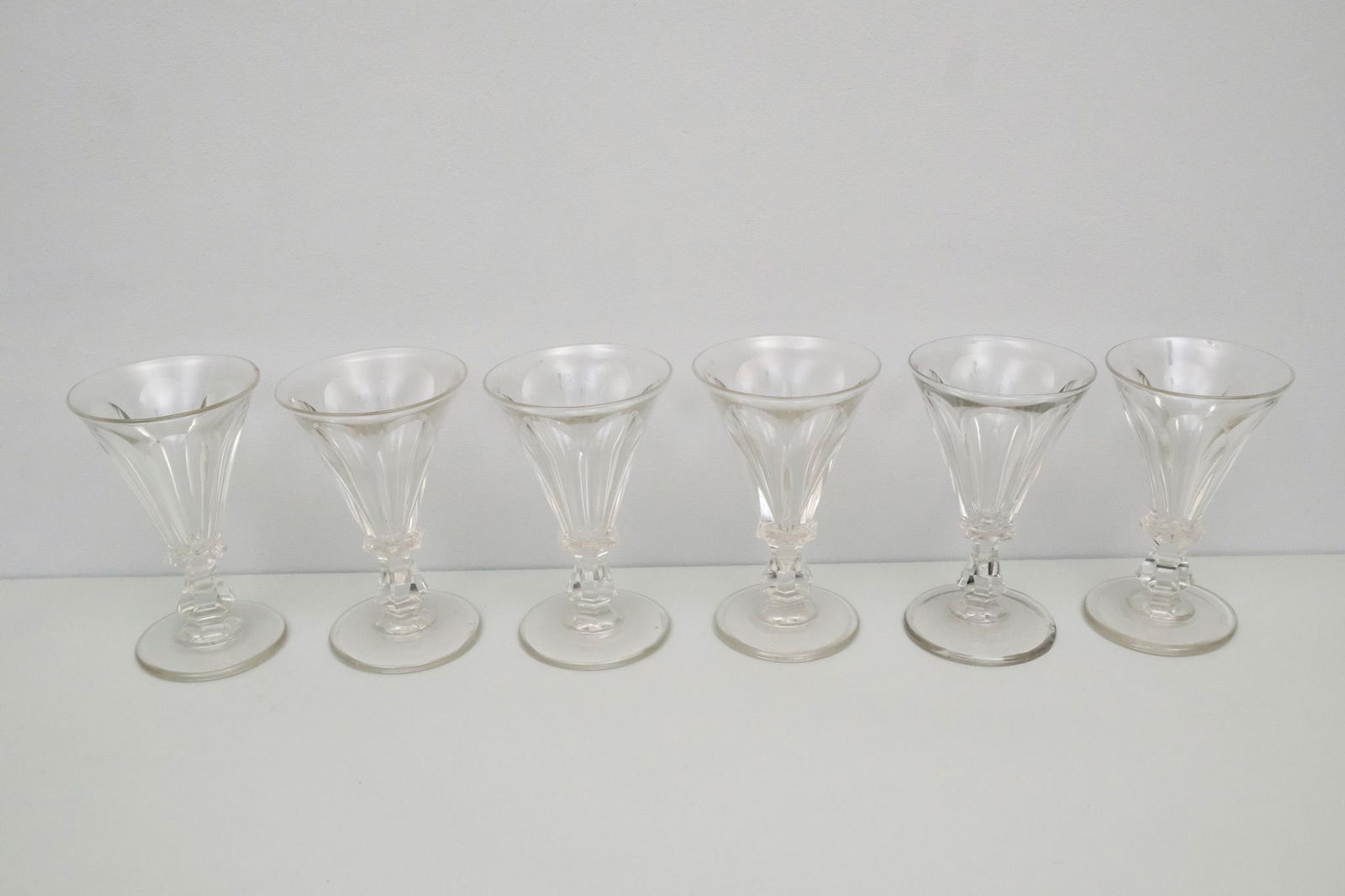 Set of 6 Antique Anglo Irish Glass Goblets (1 of 4)