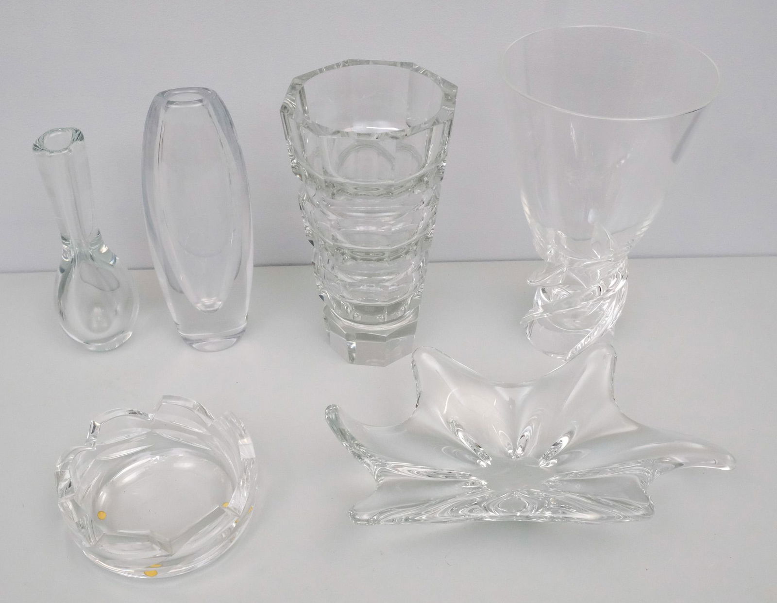 Lot of Clear Art Glass (1 of 9)