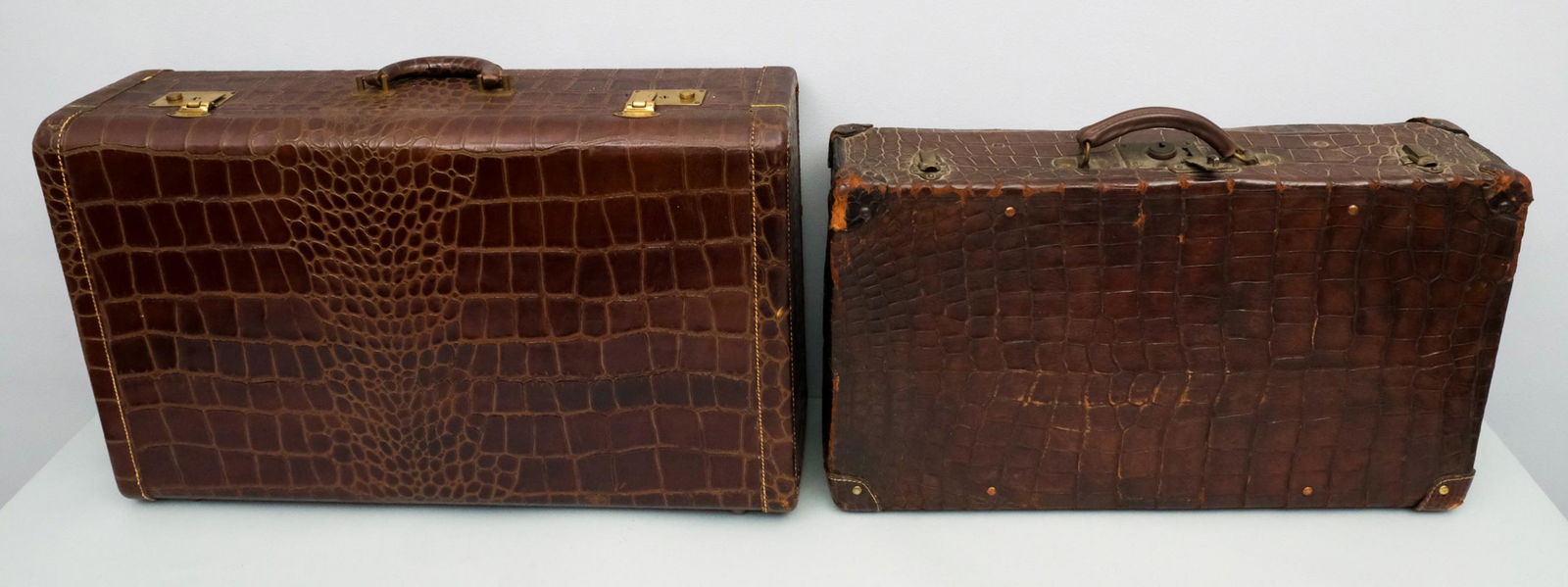 Two Antique Leather Suitcases (1 of 8)