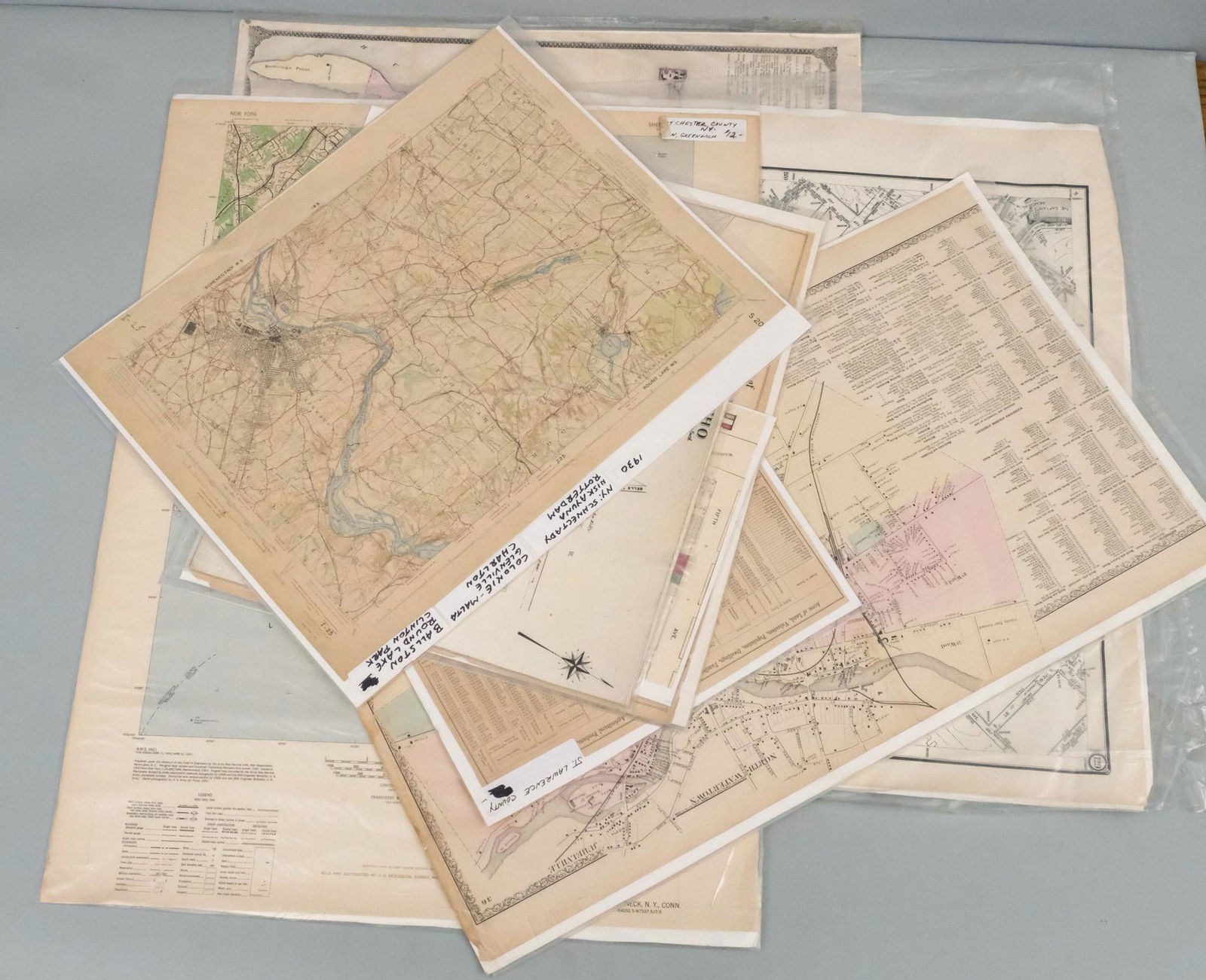 Lot of Maps of New York (1 of 7)