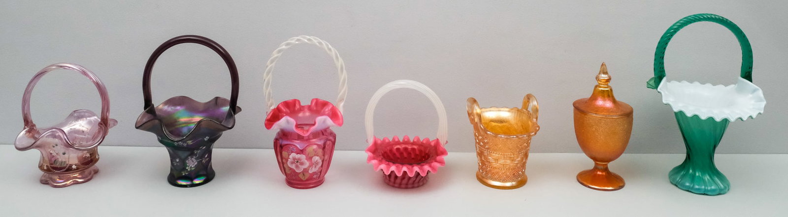 Lot of Fenton Art Glass Baskets (1 of 7)