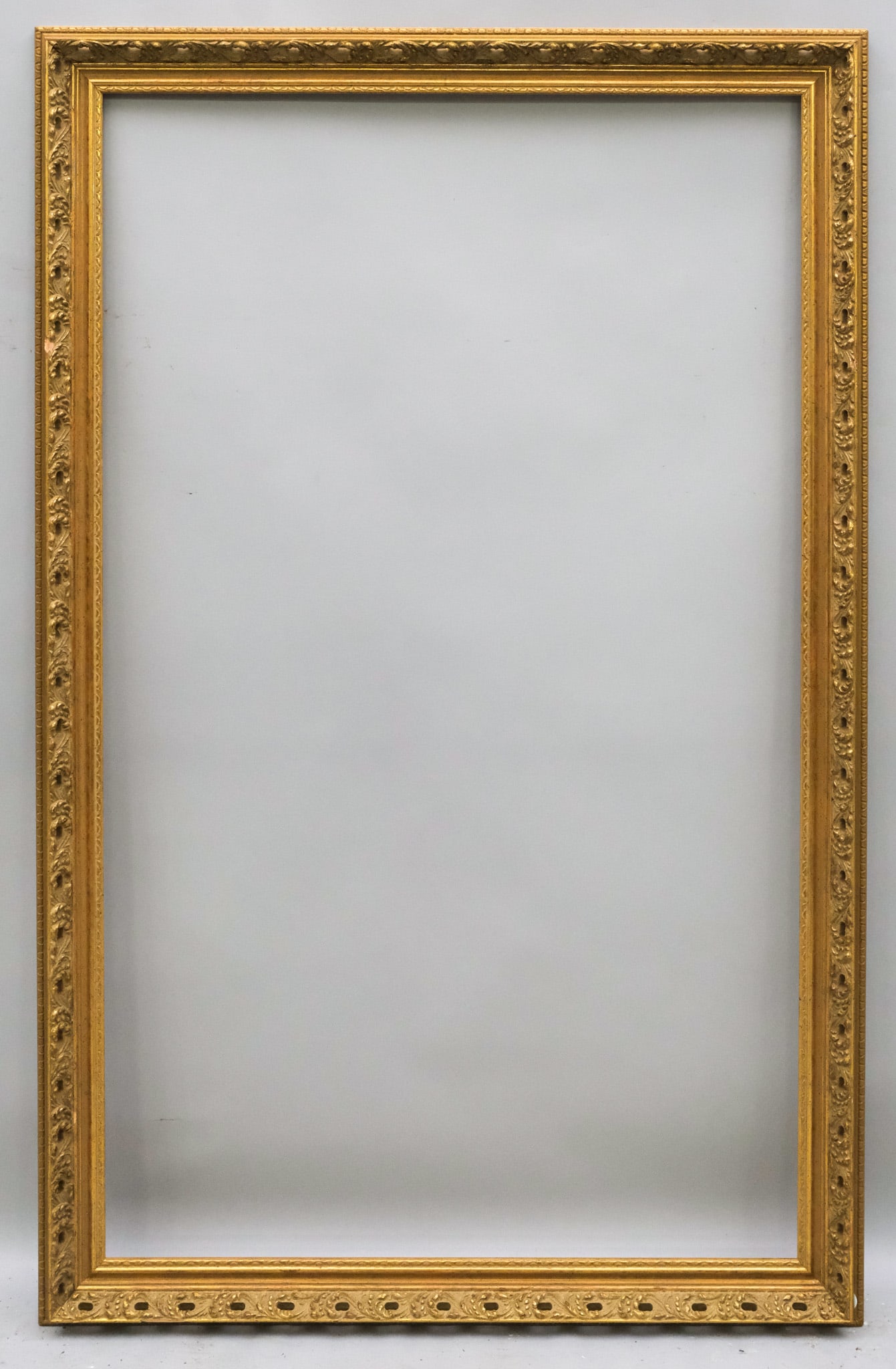 Custom Giltwood Frame 30" x 50": American, 20th century, in a great standard size. Overall 35 1/2" x 55 1/2", Rabbet 30" x 50", Molding 3".