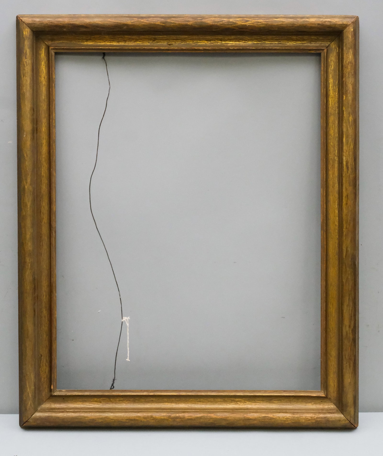 American Arts & Crafts Gilt Frame 22" x 28": American, ca. 1930. Overall 27 1/2" x 33 3/4", Rabbet 22" x 28", Molding 3".