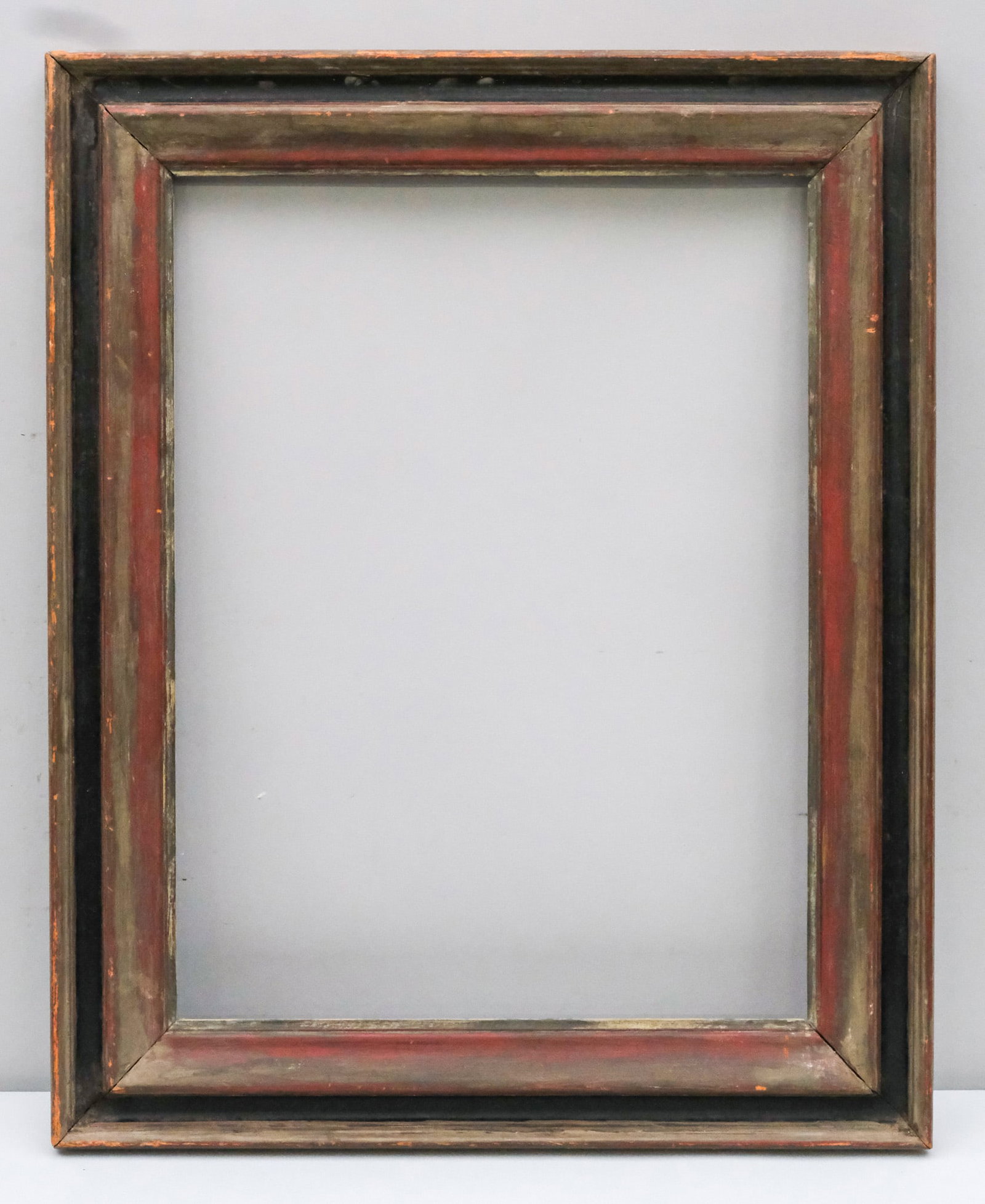 American Modernist Frame 17 3/4" x 23 3/4": American, ca. 1940. Overall 24" x 30 1/4", Rabbet 17 3/4" x 23 3/4", Molding 3 1/2".