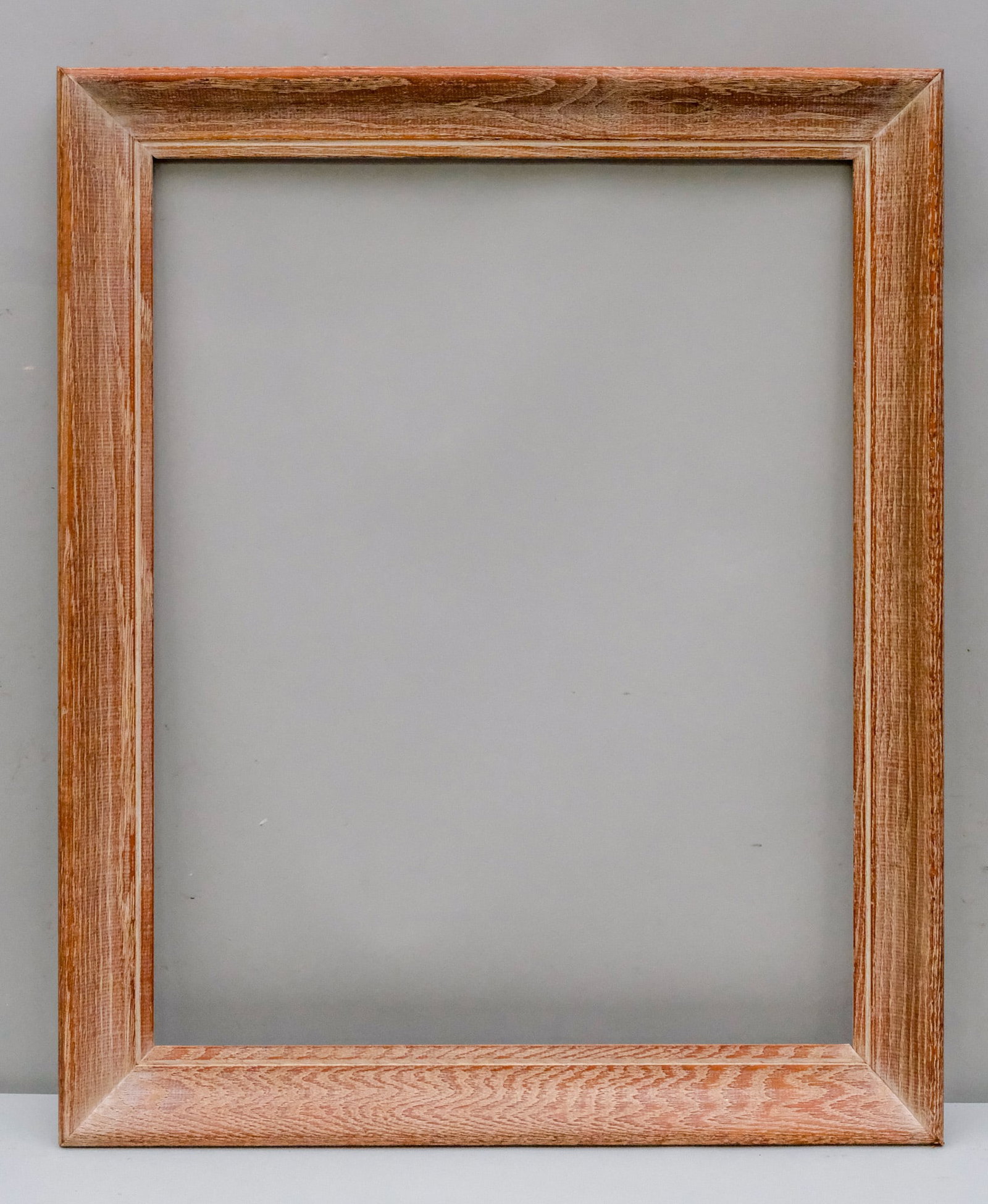 American Modernist Frame 22" x 28": American, ca. 1940. Overall 26 3/4" x 33", Rabbet 22" x 28", Molding 2 3/4".