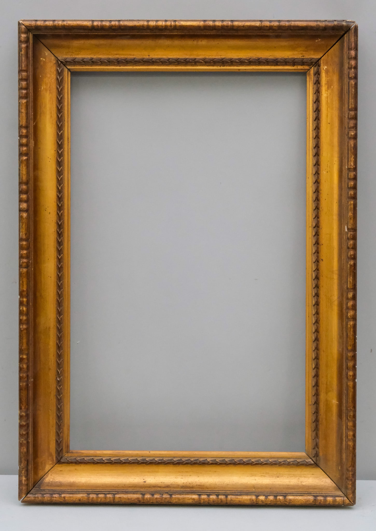 American Arts & Crafts Gilt Frame 15" x 24": American, ca. 1930. Overall 20 1/4" x 29 1/4", Rabbet 15" x 24", Molding 3".
