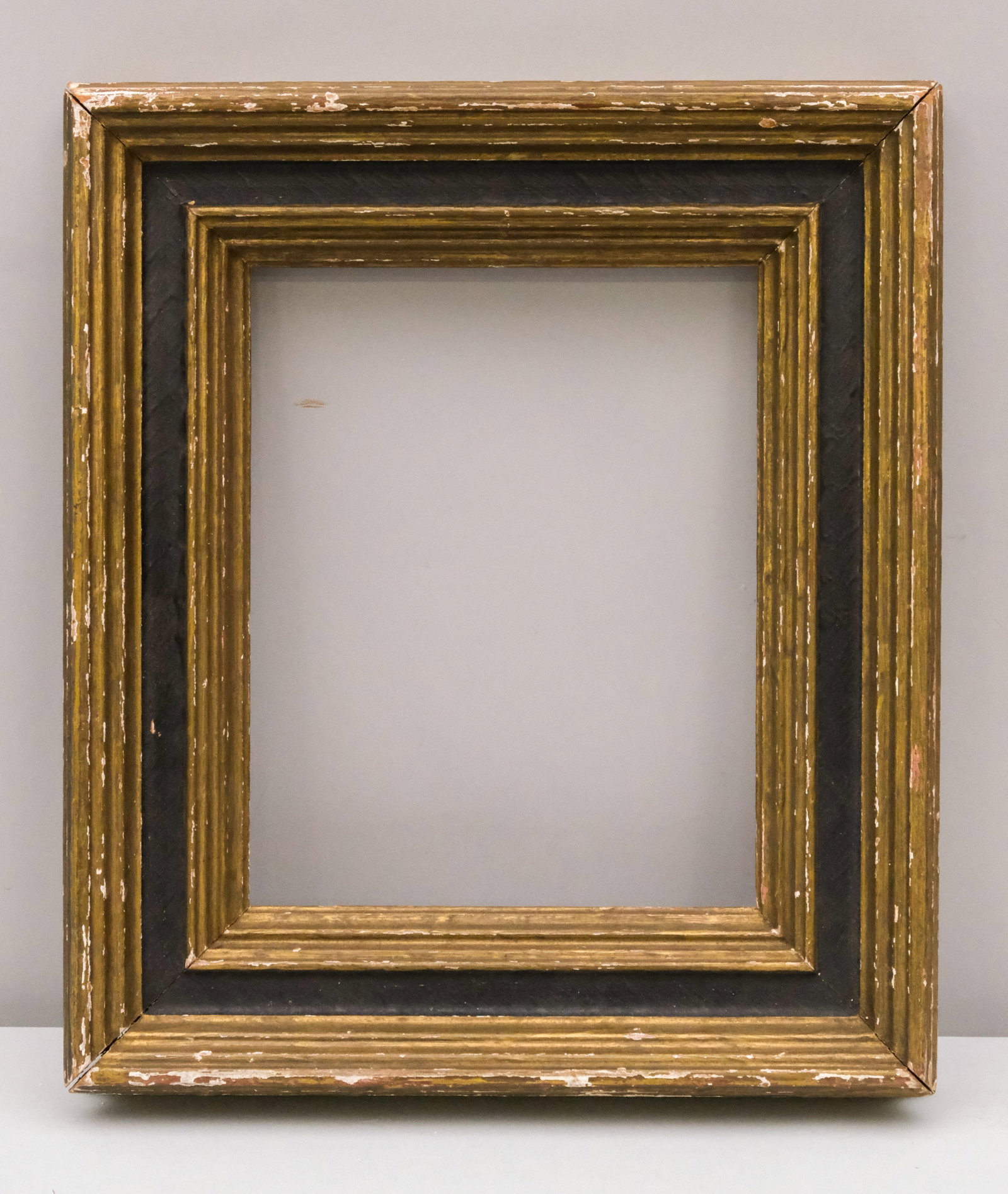 American Arts & Crafts Gilt Frame 8 1/2" x 10 1/2": American, ca. 1930. Overall 13 1/2" x 15 3/4", Rabbet 8 1/2" x 10 1/2", Molding 2 3/4".