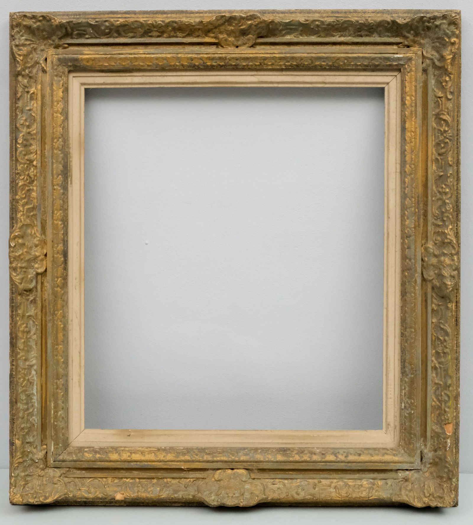 Louis XIV Style Montparnasse Frame 14 1/4 x 16 1/4 (1 of 5)