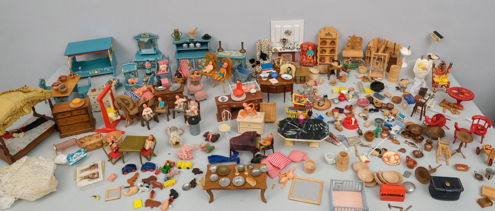 Expansive Collection of Dollhouse Furniture: Large collection of vintage and antique dollhouse furniture and accessories.