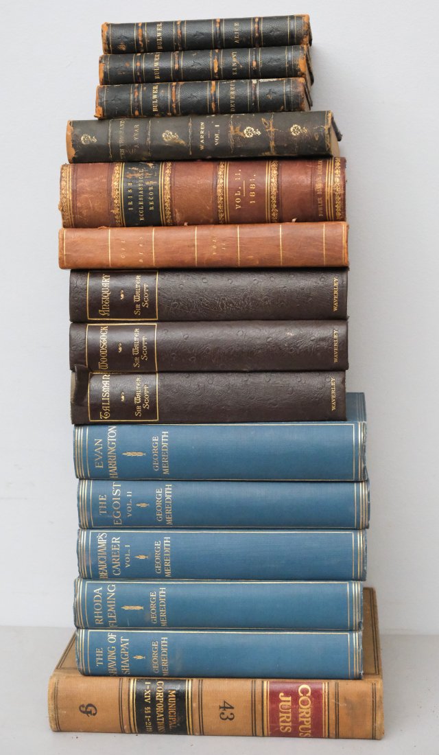 Lot of 15 Various Vintage Books (1 of 10)