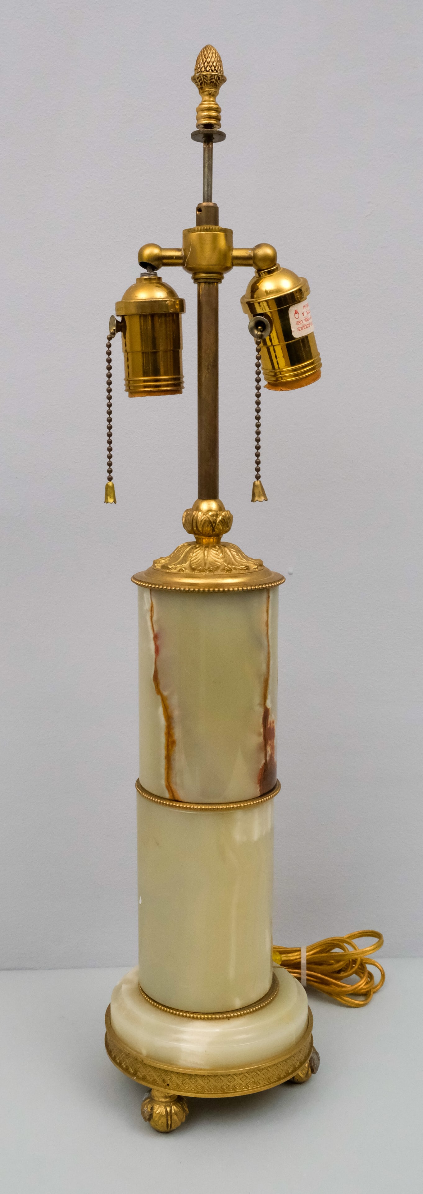 Column Form Onyx Table Lamp (1 of 6)