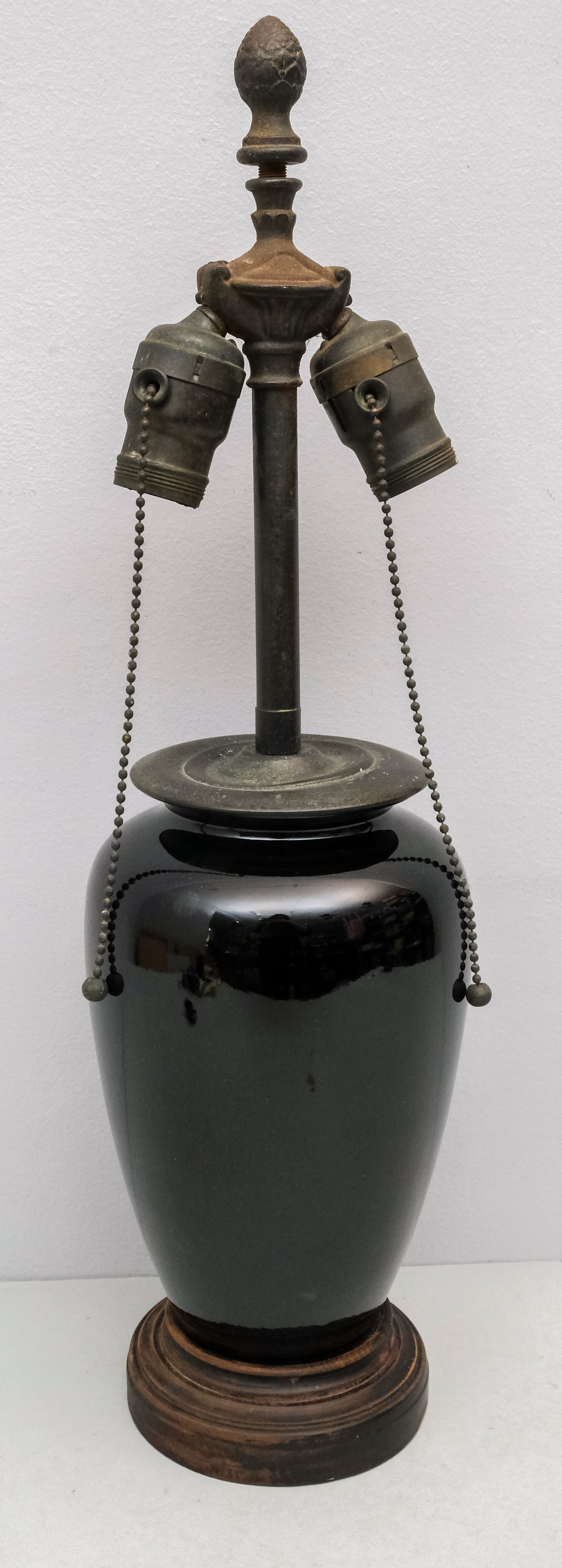 Mirror Glaze Black Urn Form Lamp (1 of 6)