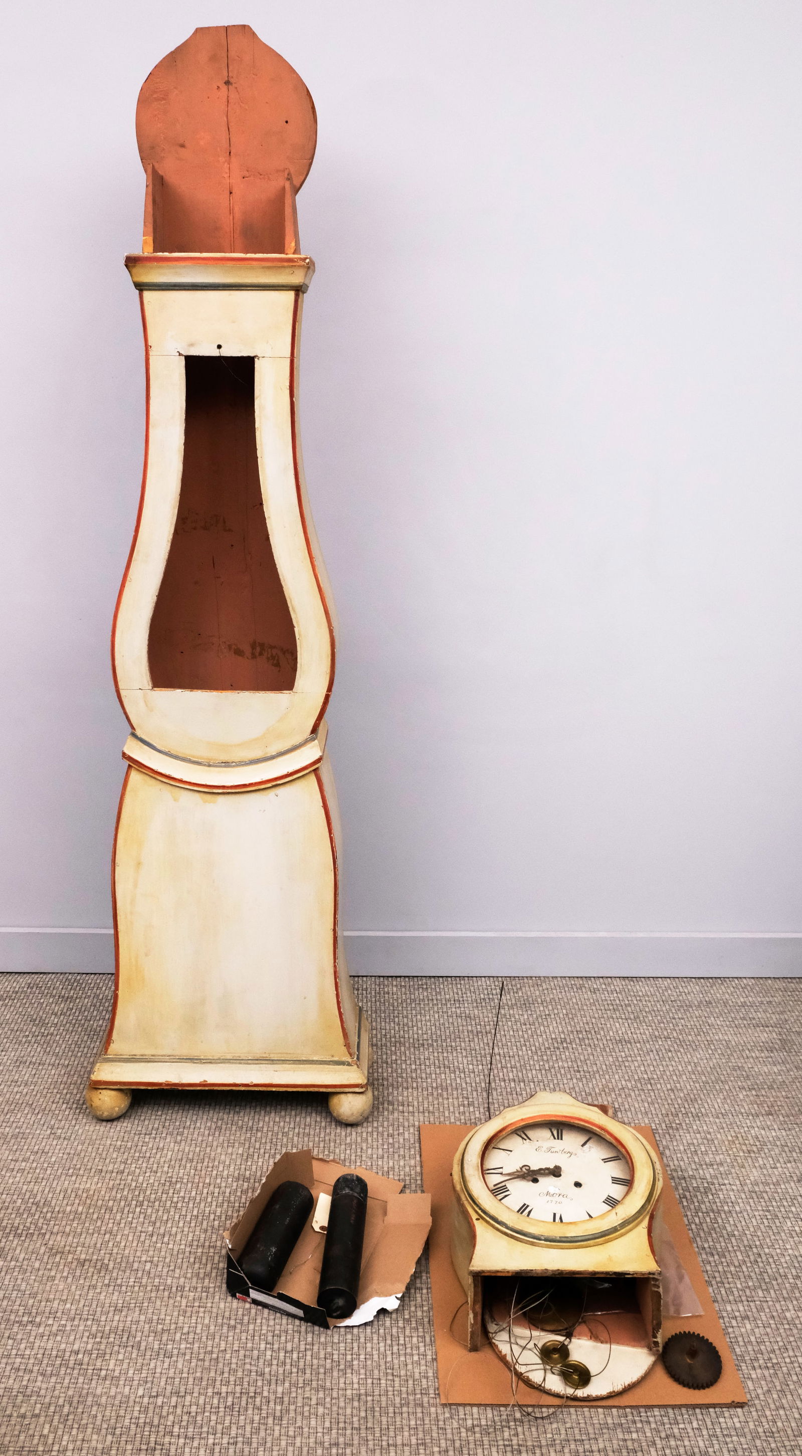 Swedish Mora Tall Case Clock (1 of 8)