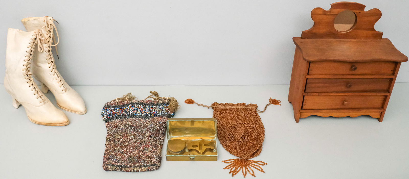 Lot of Lady's Antiques (1 of 12)