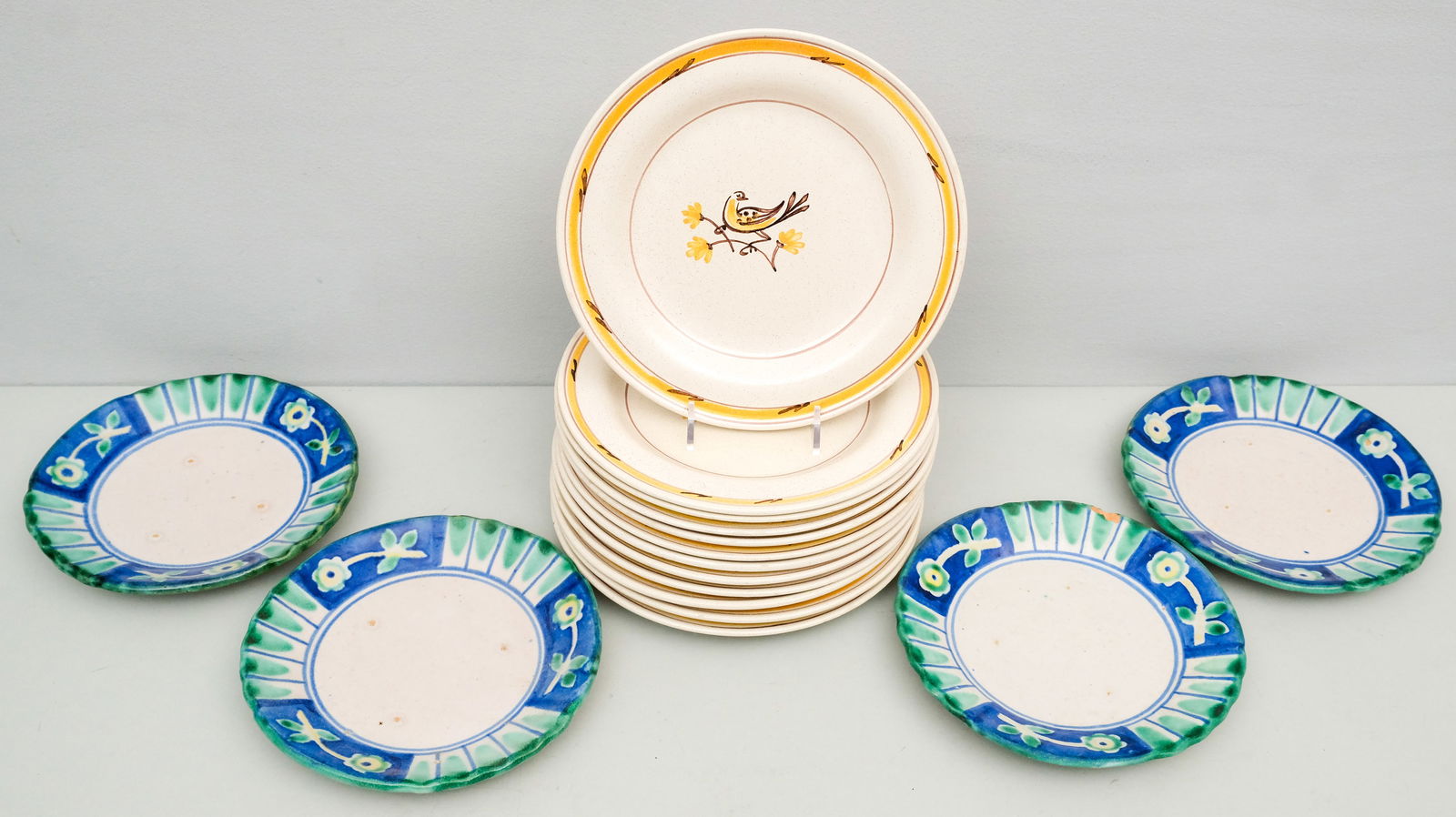 Group of Art Pottery Dishes (1 of 7)