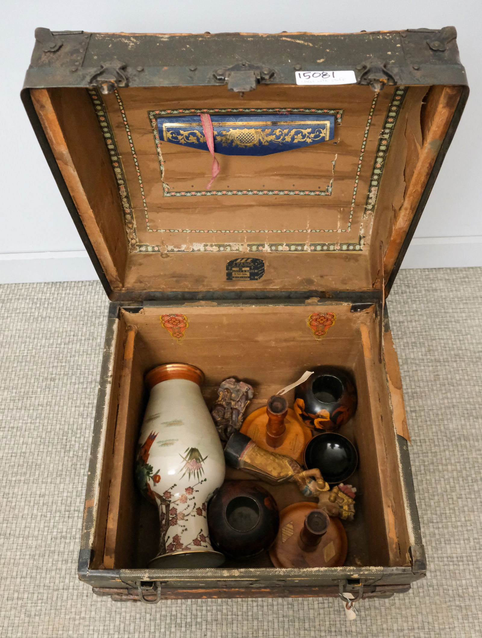 Dome Top Half Trunk & Contents (1 of 3)