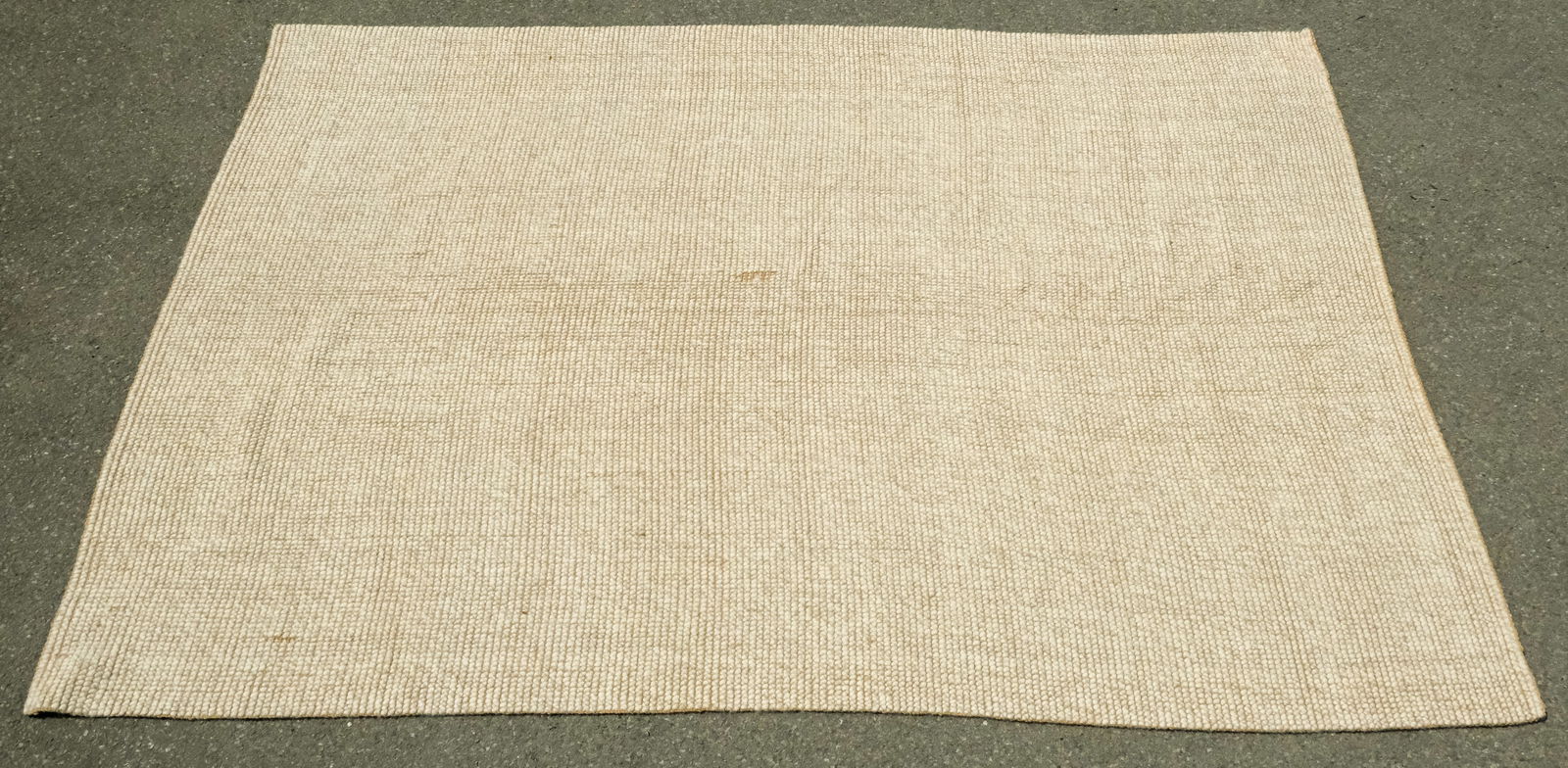 Large White Jute and Wool Rug 8' x 10' (1 of 6)