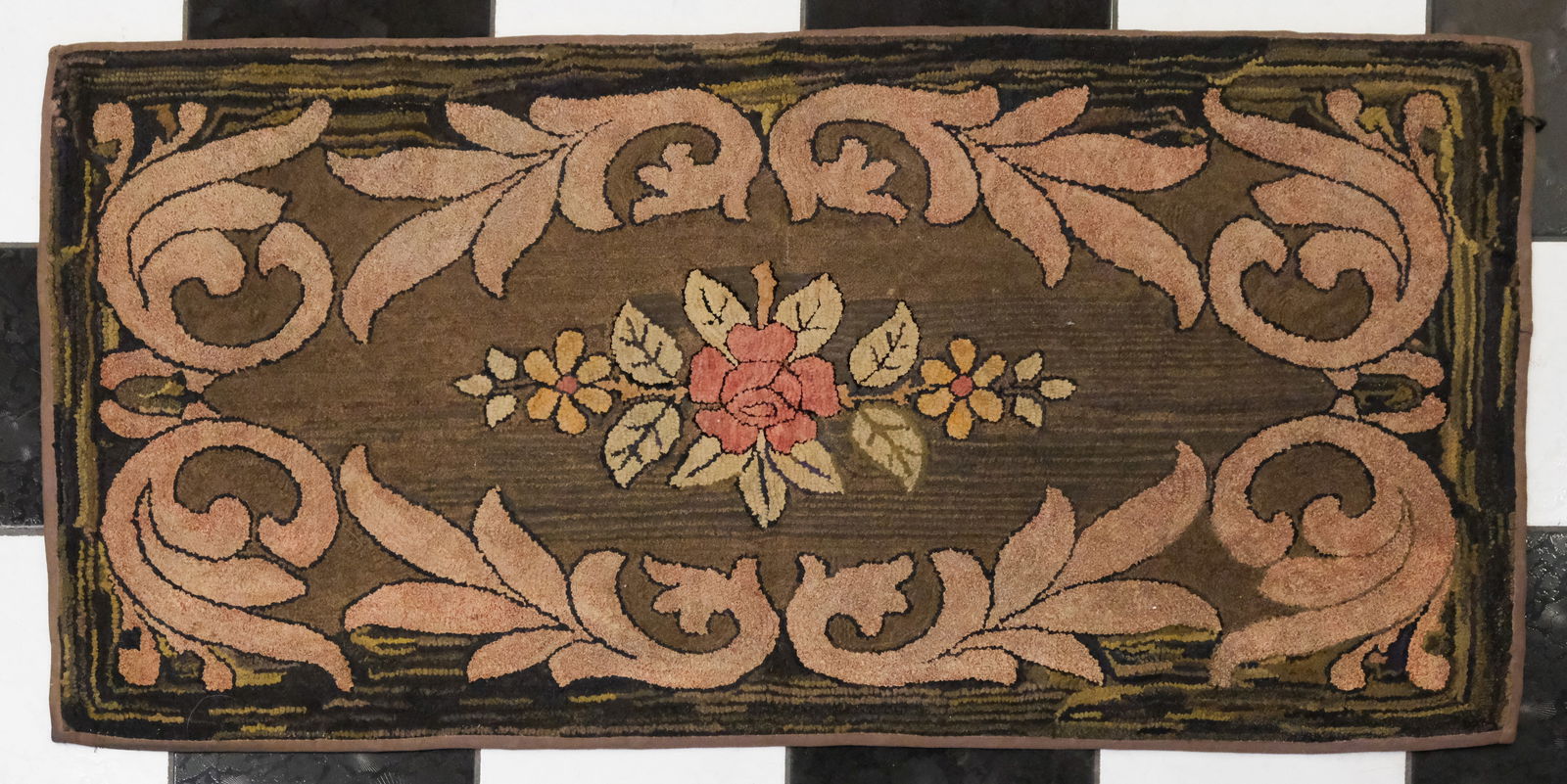 Vintage Hooked Rug 31" x 60" (1 of 6)