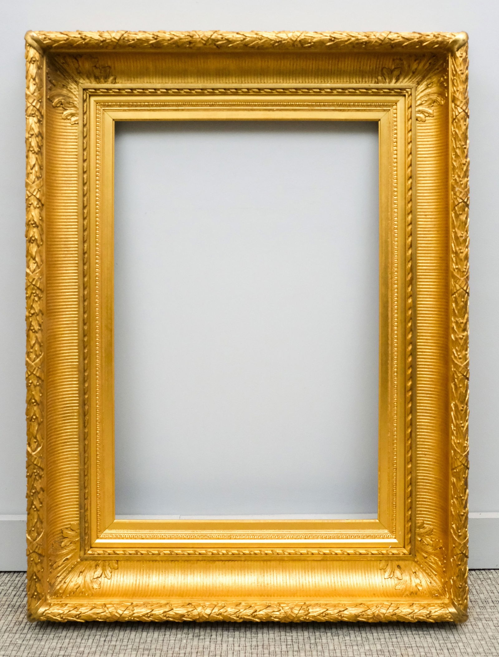 French Neoclassical Fluted Cove Frame 20" x 30" (1 of 4)