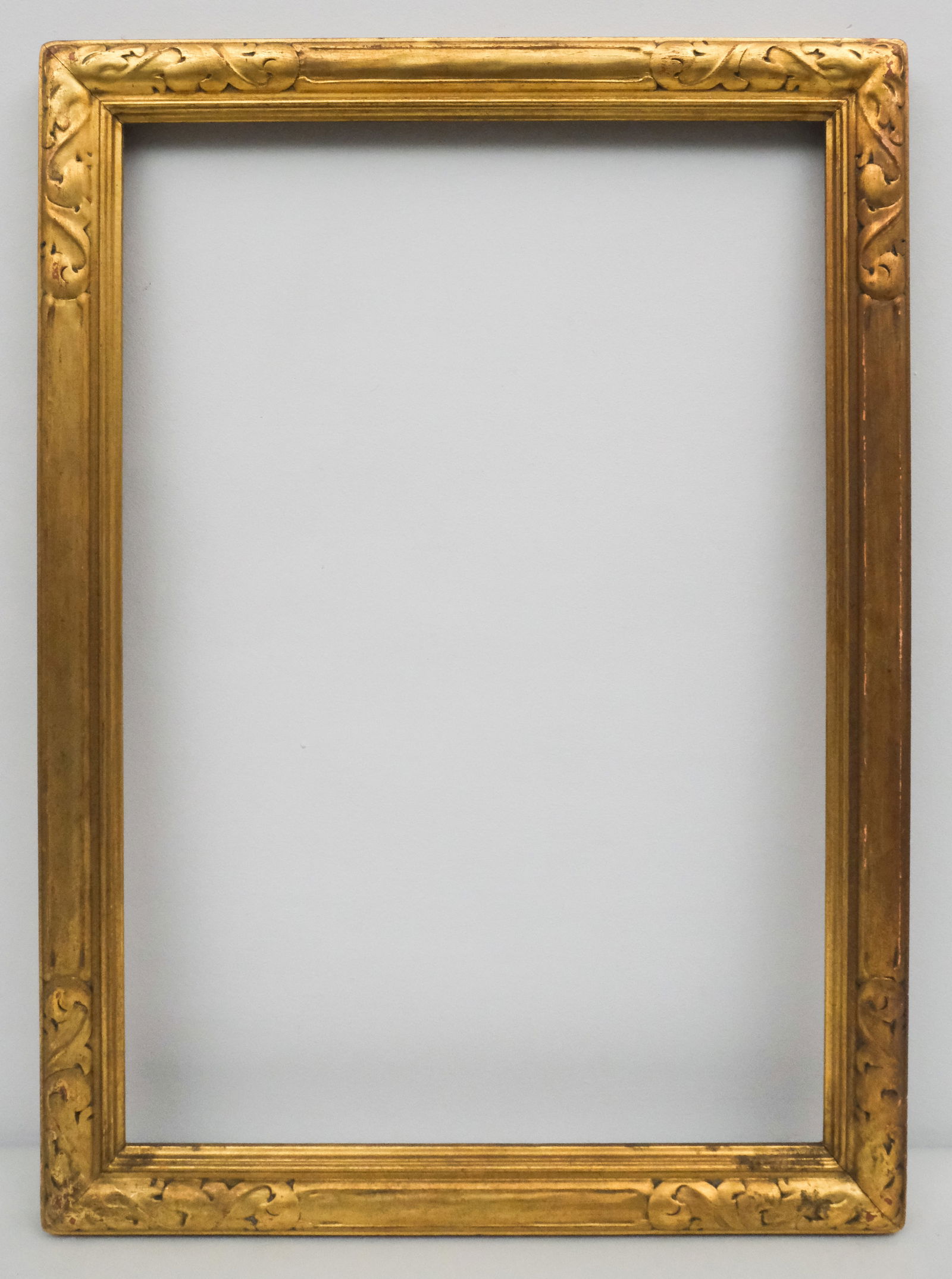 Newcomb Macklin Gilt Frame 18" x 26": Newcomb Macklin, ca. 1920, carved and gilded. Overall 21 1/2" x 29 1/2", rabbet 18" x 26", molding 2".