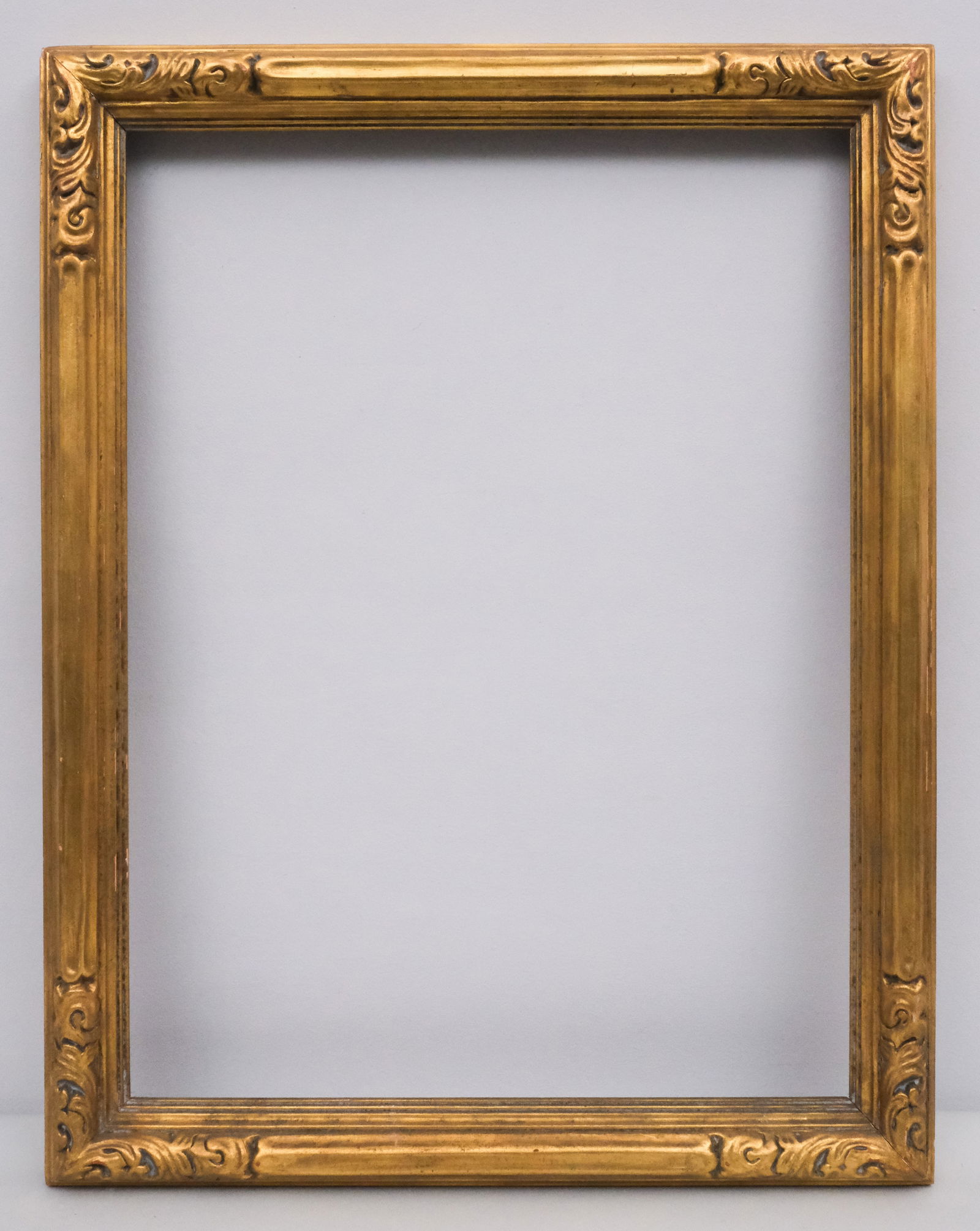 Newcomb Macklin Gilt Frame 18" x 24" (1 of 4)